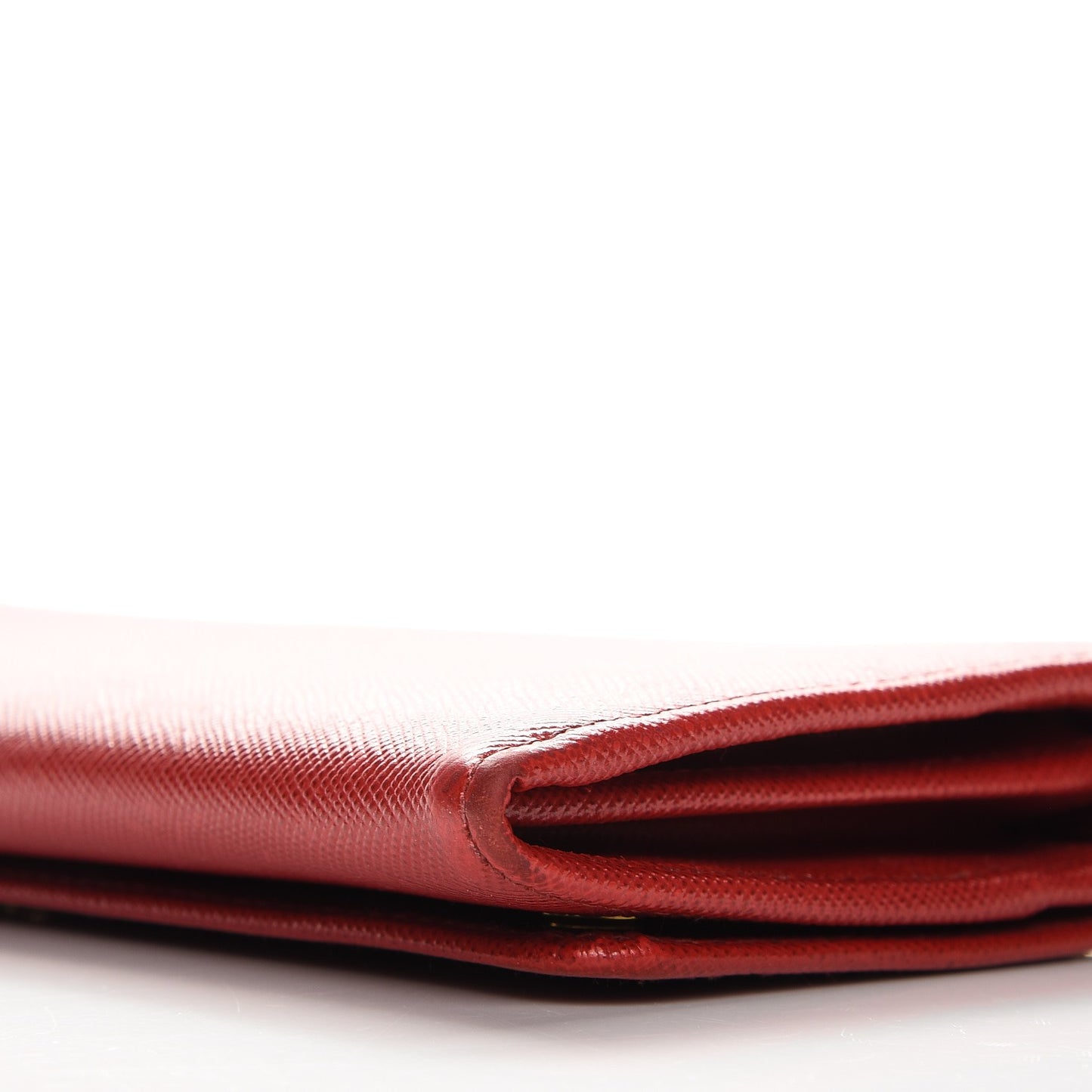 Saffiano Metal Oro Chain Wallet Fuoco