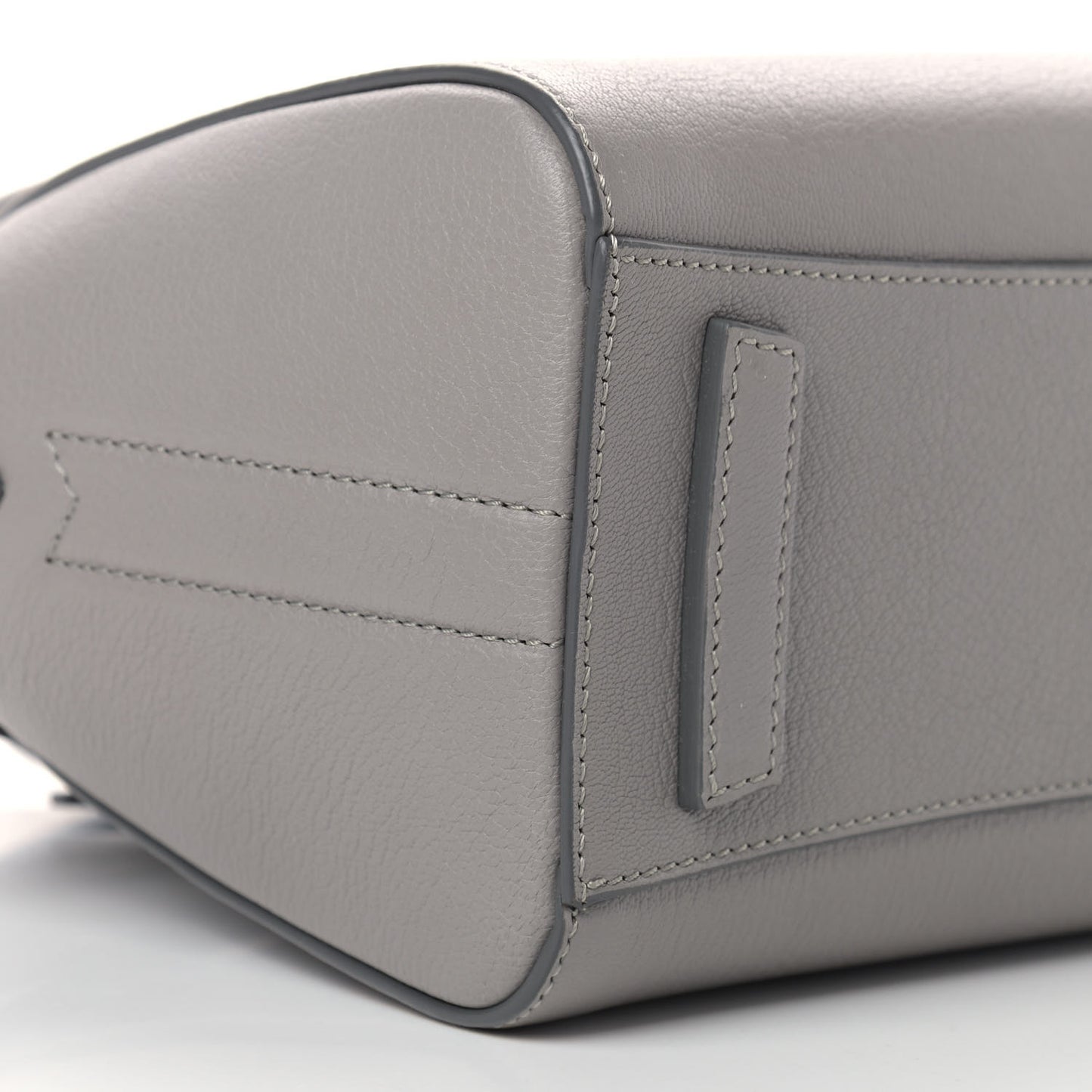 Sugar Goatskin Mini Antigona Pearl Grey