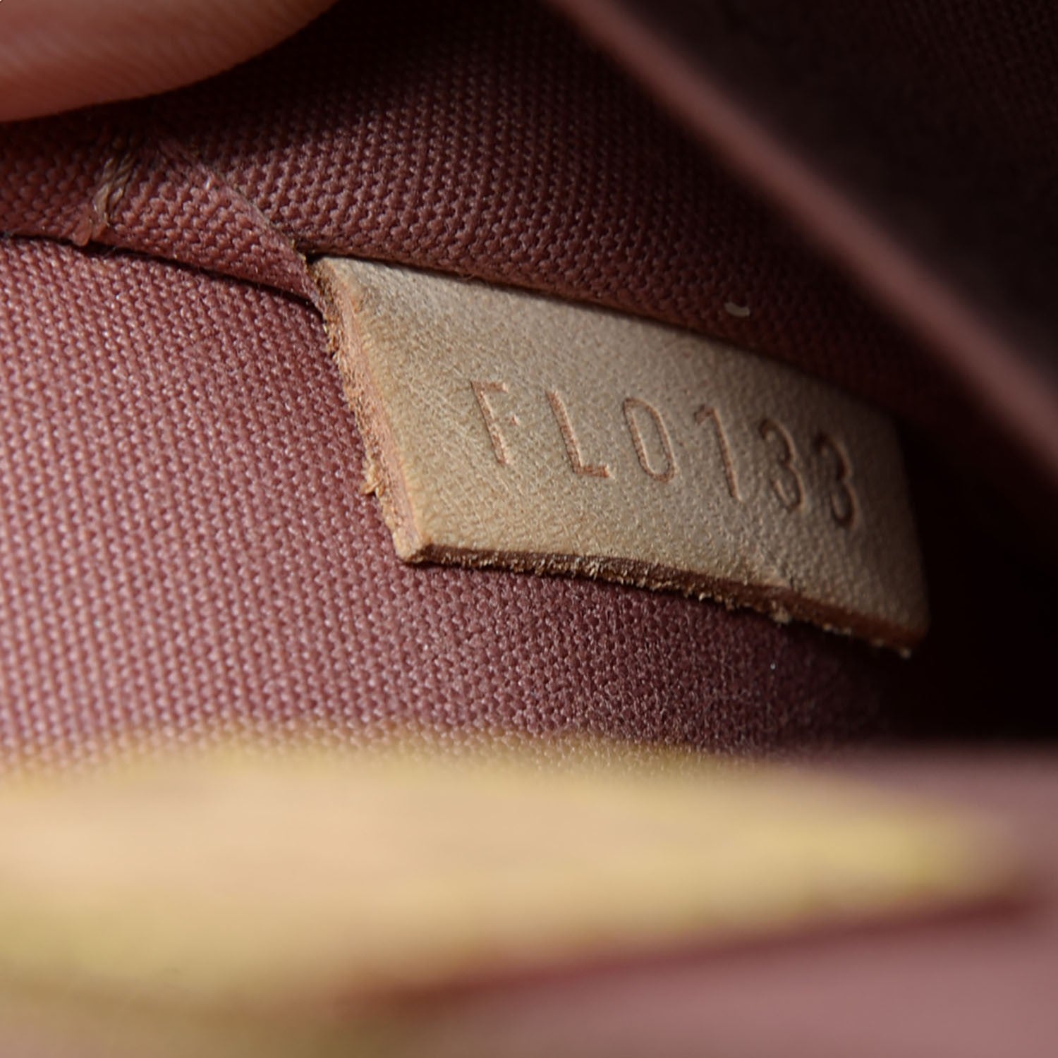 Louis Vuitton Vernis Alma PM Rose Velours 7 of 7