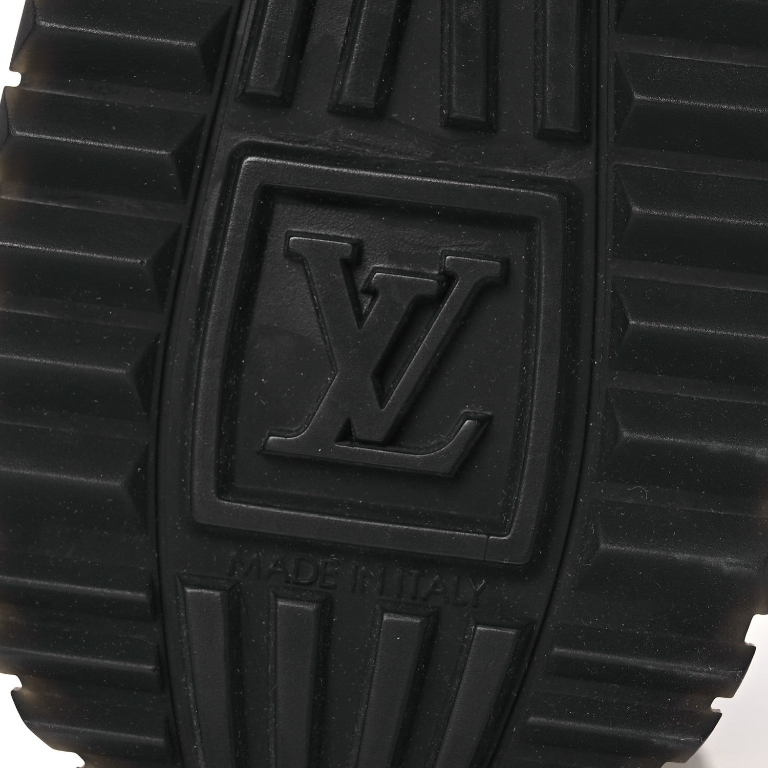 Louis Vuitton Suede Calfskin Recycled Monogram Nylon Run Away Sneakers 38 Black 7 of 11