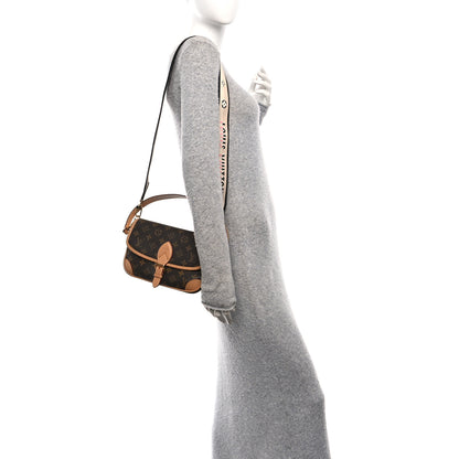 Louis Vuitton Monogram Diane Fuchsia 3 of 10