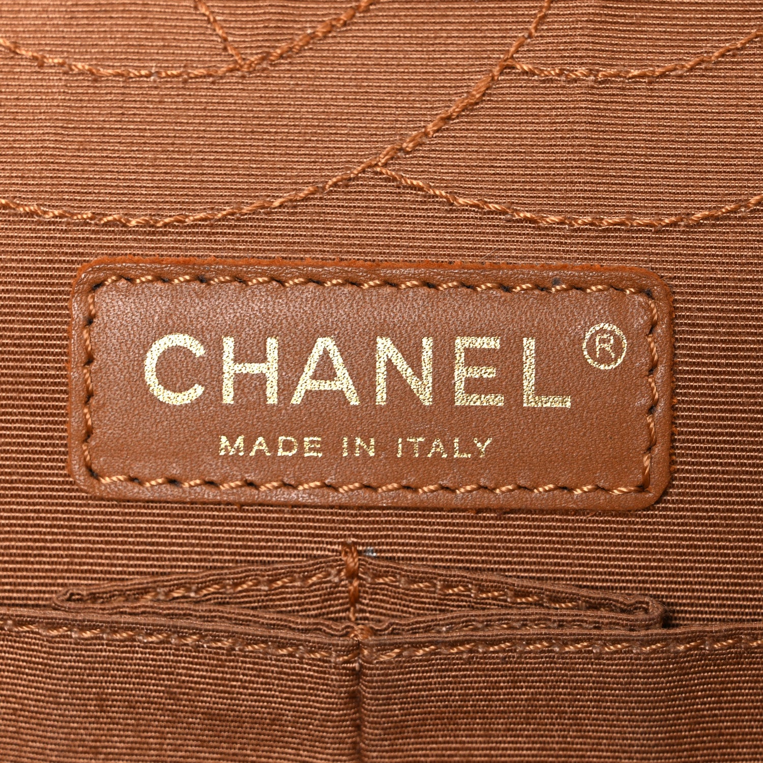 Chanel Aged Calfskin Quilted 2.55 Reissue 226 Flap Blanc Fonce 6 of 10