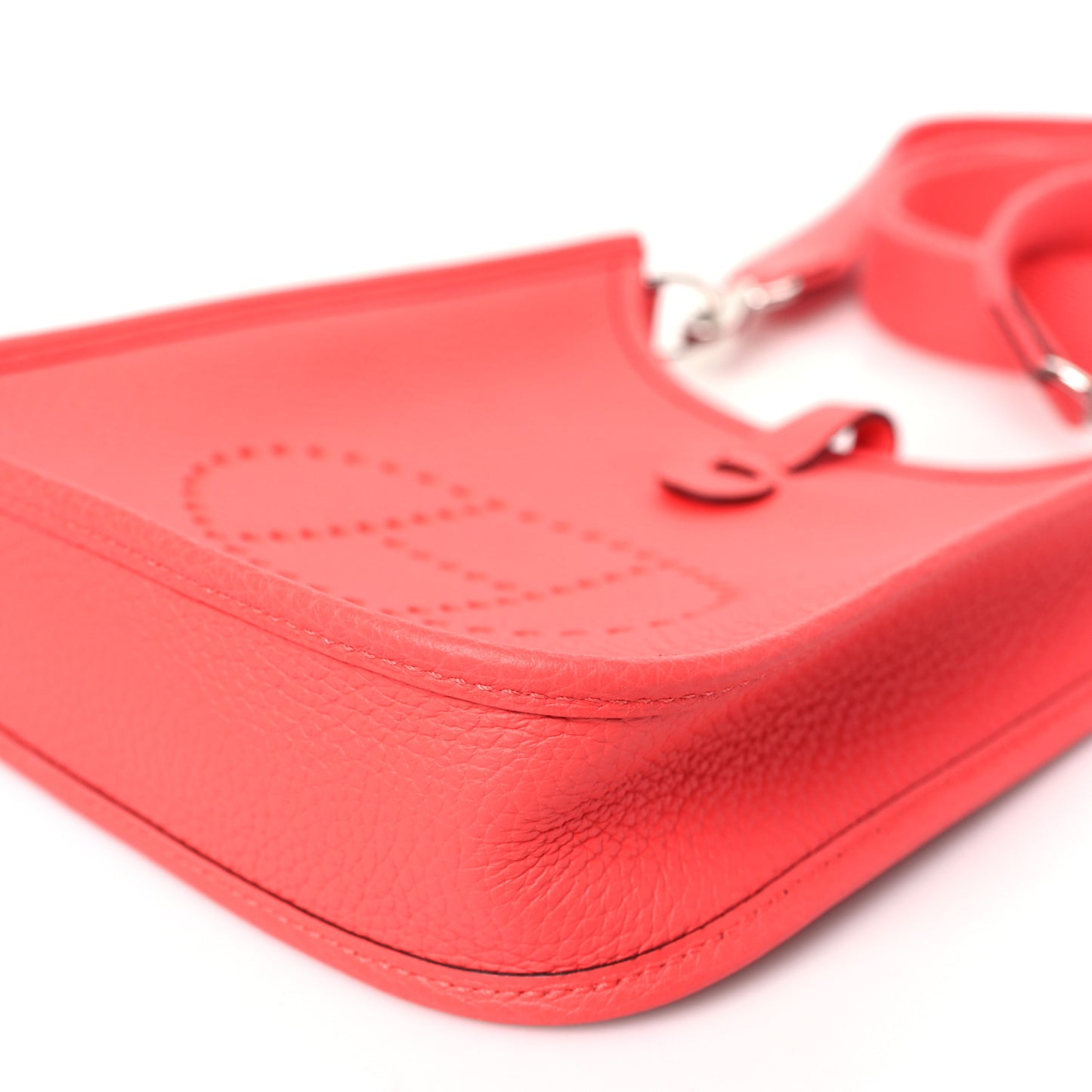 Taurillon Clemence Evelyne TPM Rouge Pivoine