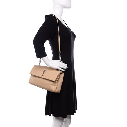 Saint Laurent Grain De Poudre Medium West Hollywood Monogram Fold-Over Nude Powder 2 of 15