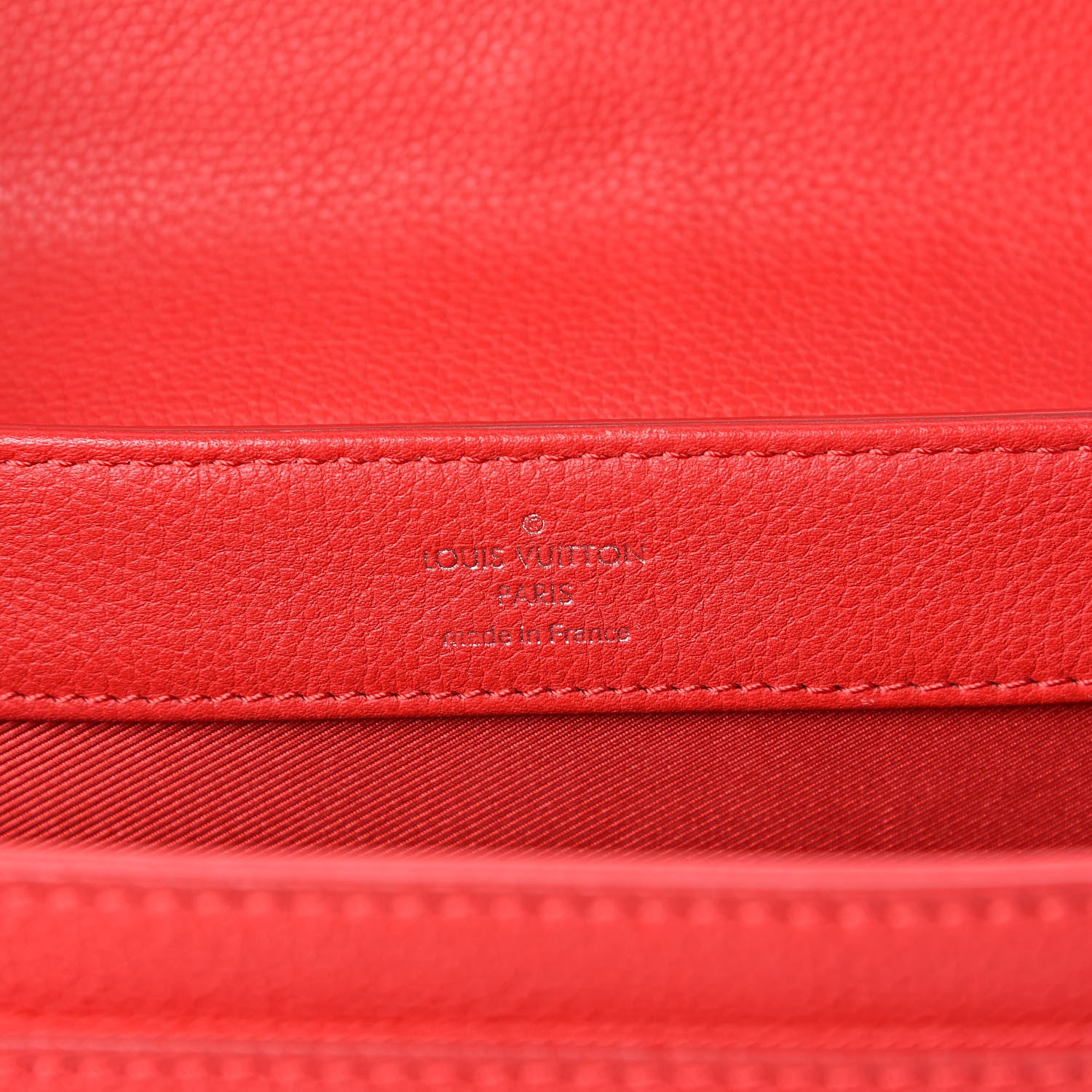 Louis Vuitton Calfskin Lockme II Chain Bag BB Rubis 6 of 9