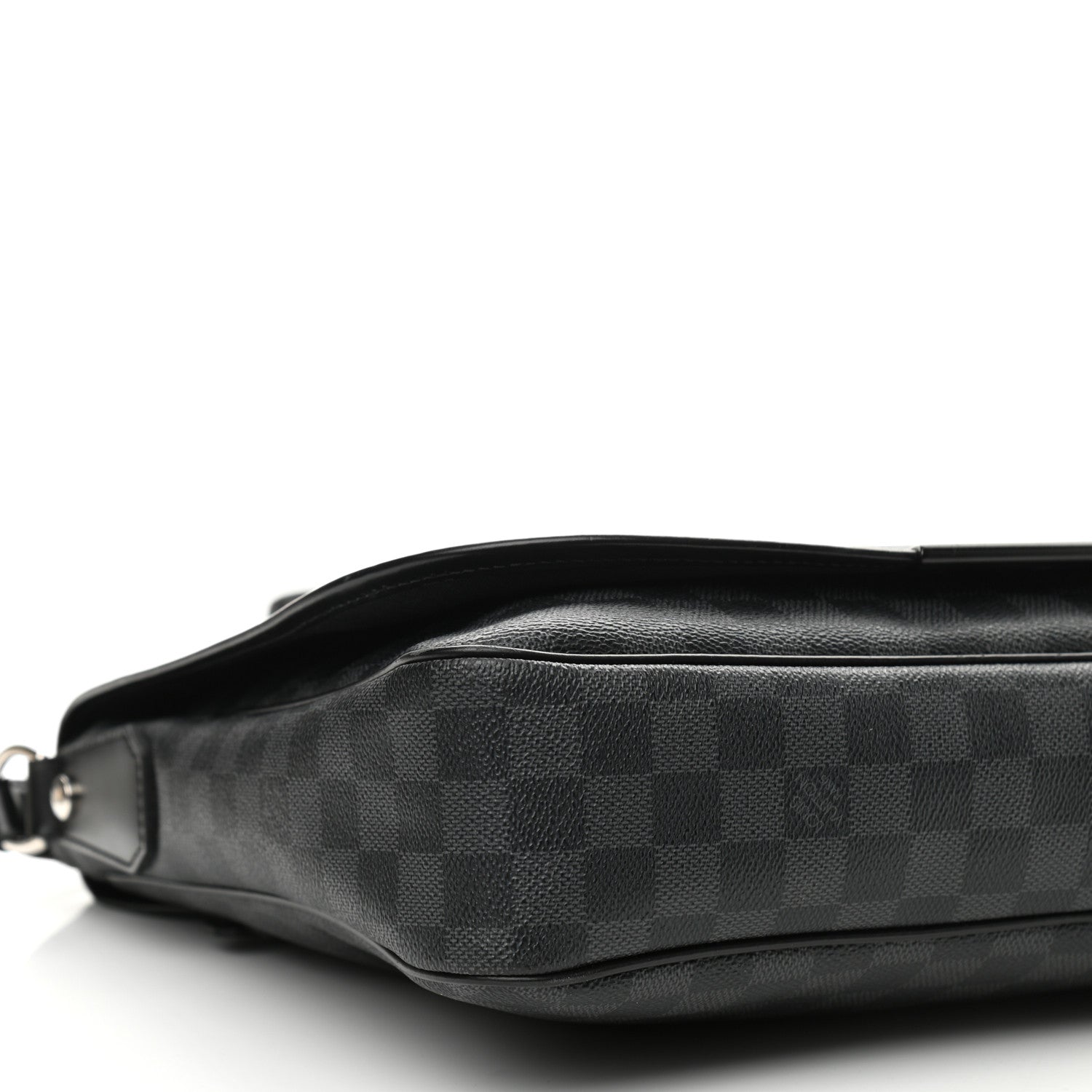 Louis Vuitton Damier Graphite Daniel MM 8 of 9