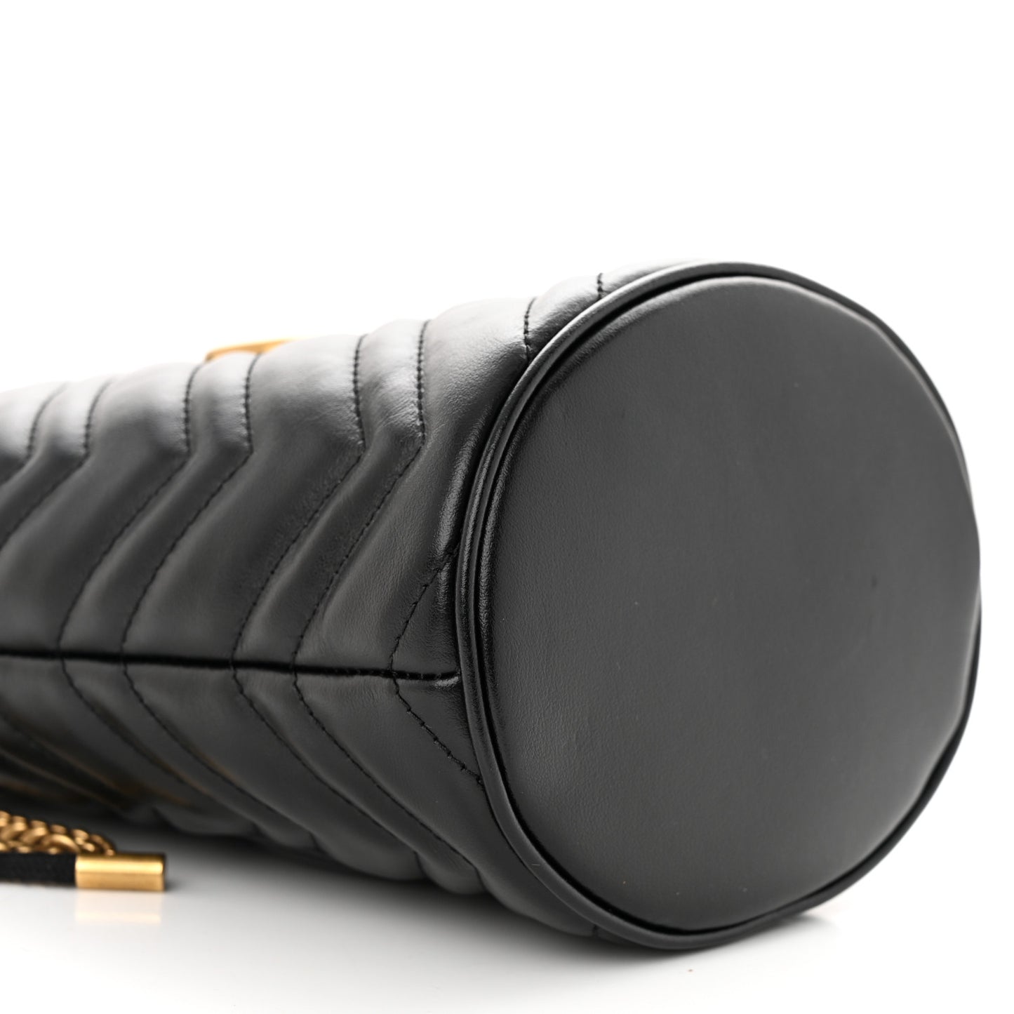 Calfskin Matelasse Mini GG Marmont 2.0 Bucket Bag Black