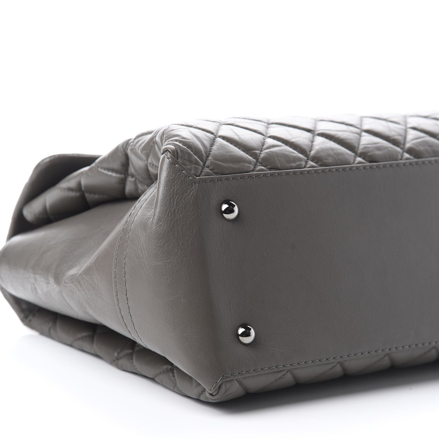 Aged Calfskin Medium Lady Pearly Flap Grey