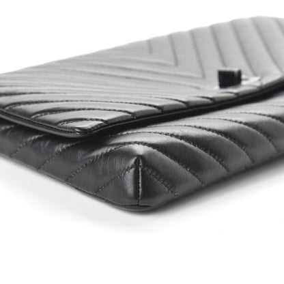 Chanel Aged Calfskin Chevron Quilted Reissue 2.55 Clutch So Black 6 of 11