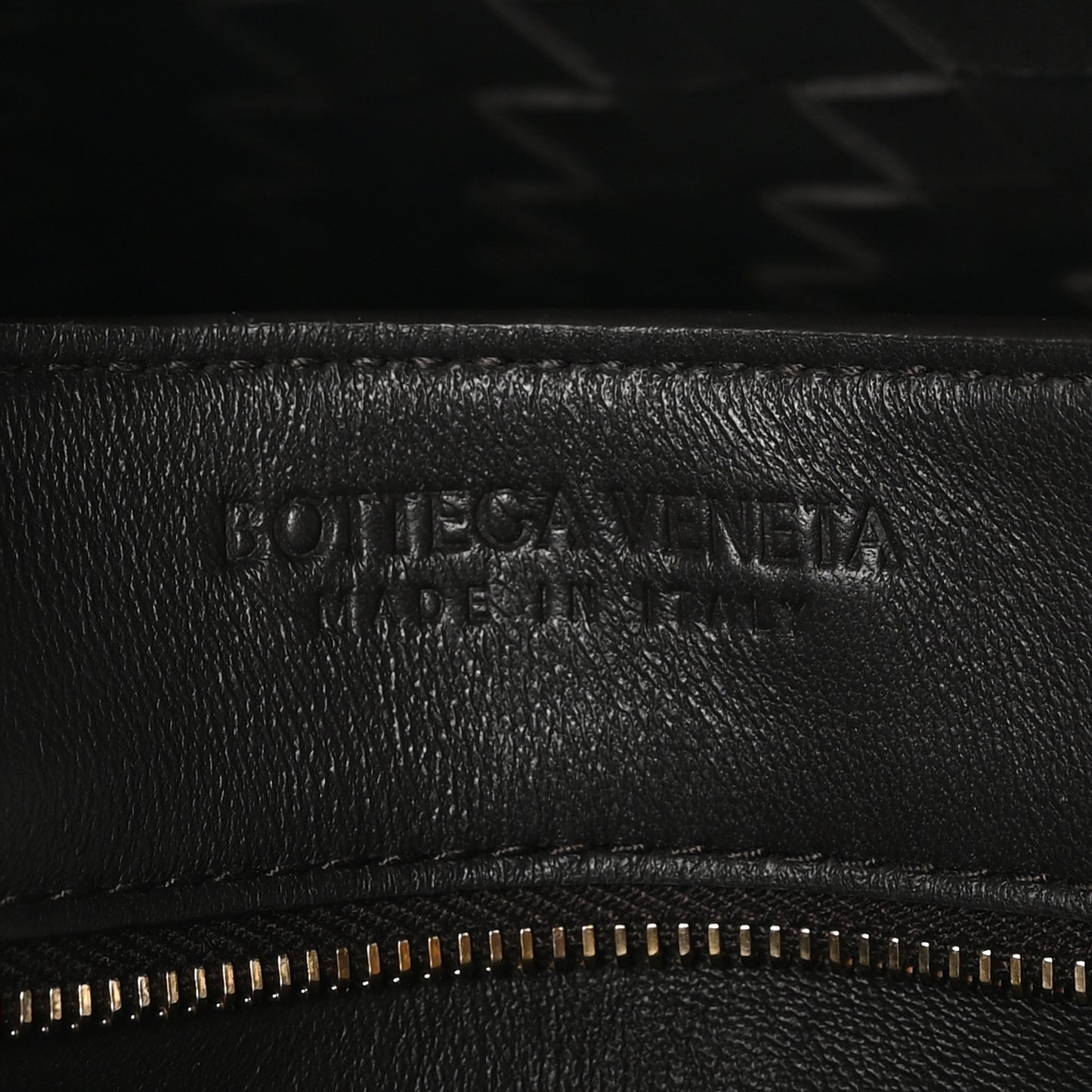 Nappa Intrecciato Medium Andiamo Shoulder Bag Fondant