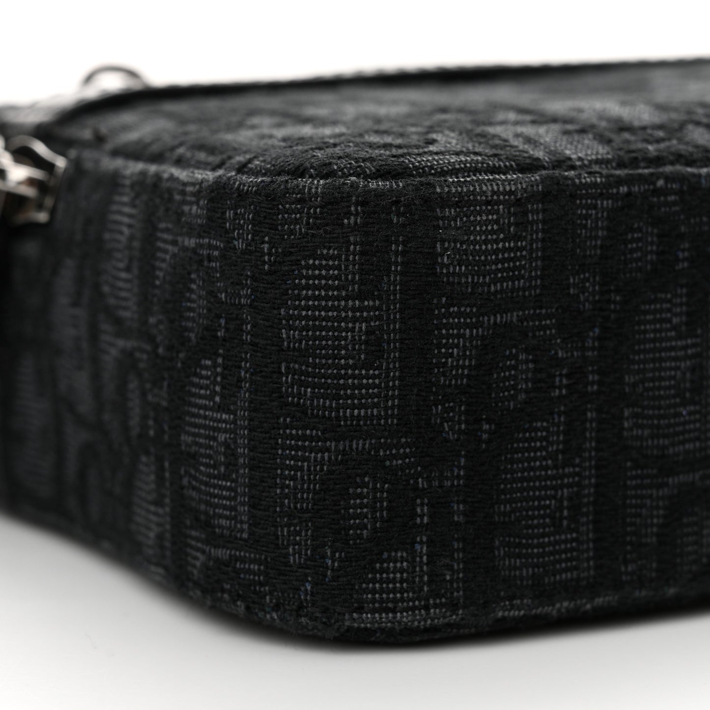 HOMME Oblique Safari Messenger Black