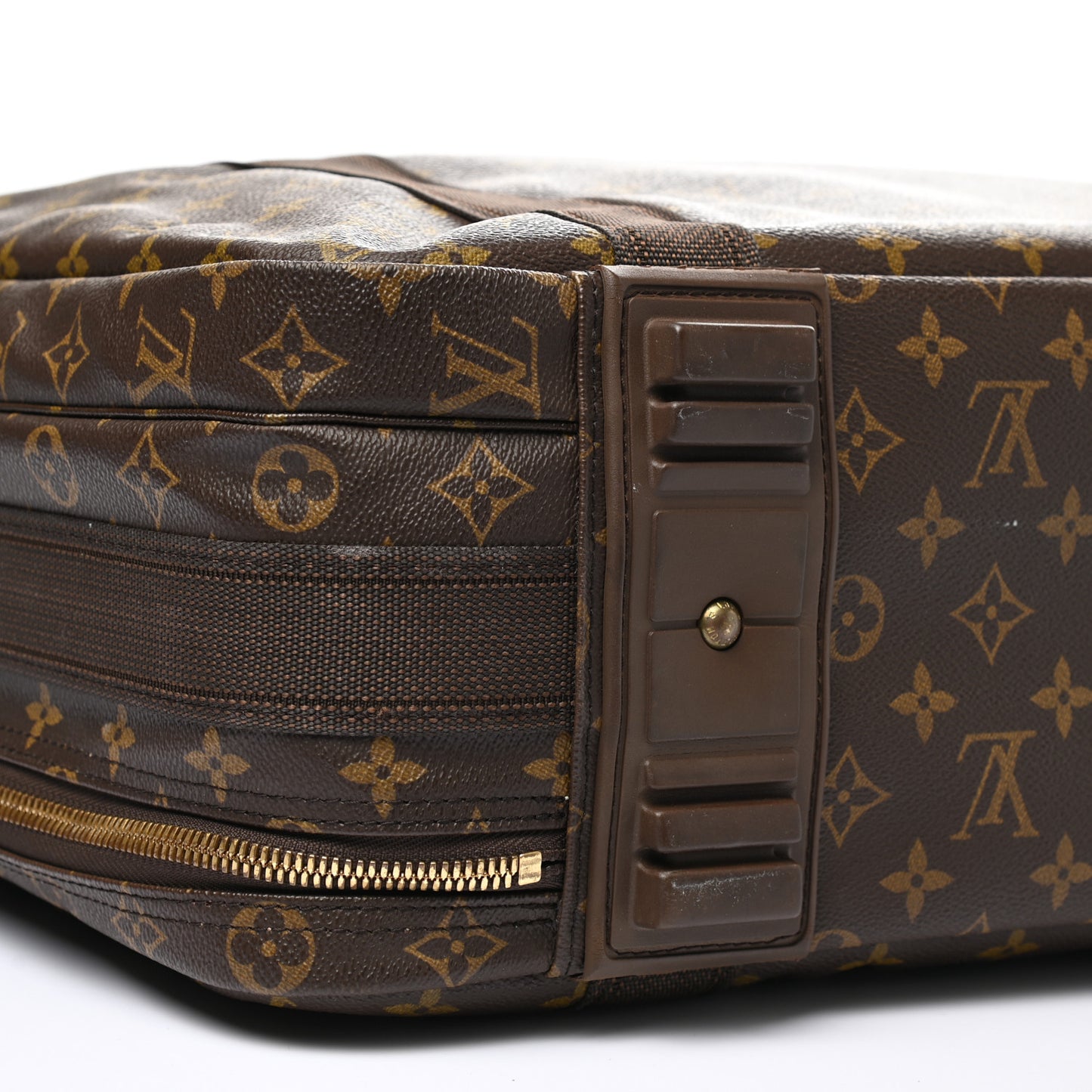 Monogram Satellite 53