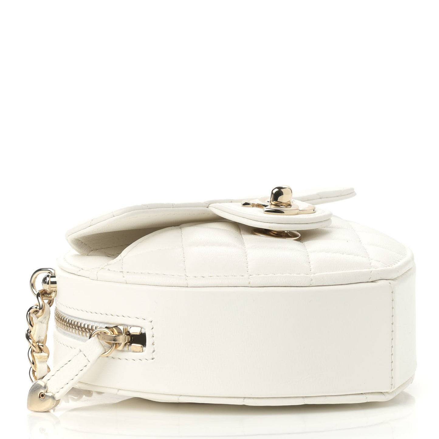 Lambskin Quilted CC In Love Heart Clutch With Chain White