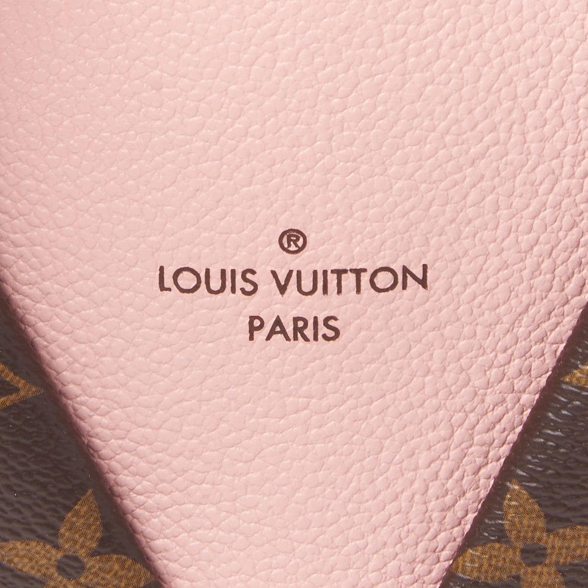Louis Vuitton Monogram V Tote BB Rose Poudre 8 of 9