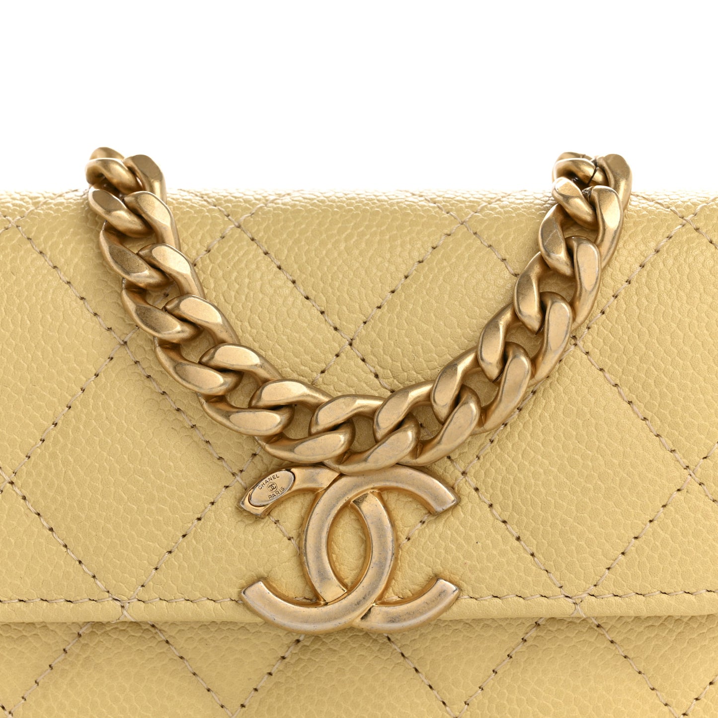 Shiny Caviar Quilted Chain Melody Card Holder On Chain Yellow