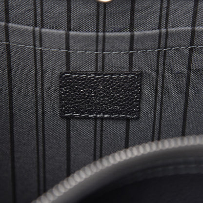 Louis Vuitton Empreinte Studded Montaigne MM Platine 6 of 9
