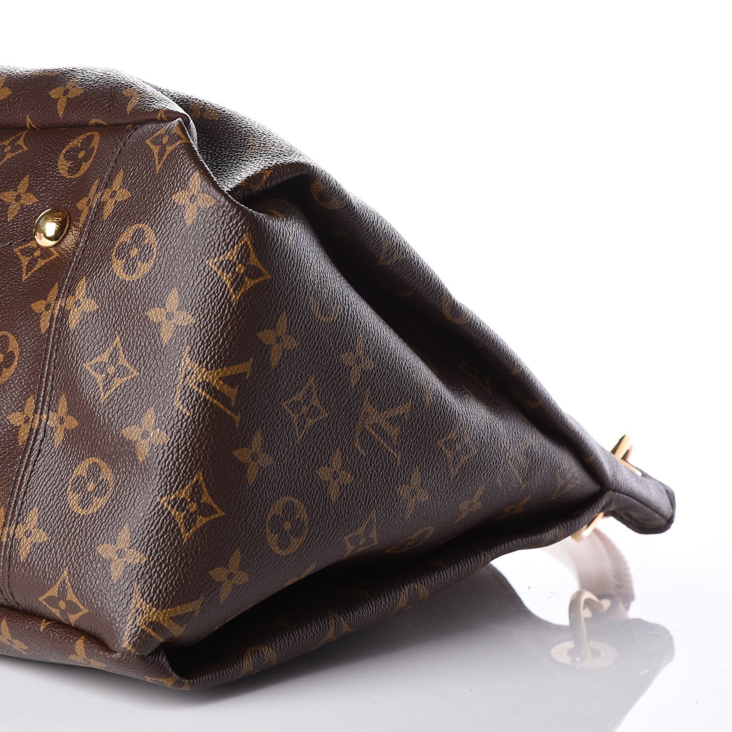 Monogram Artsy MM