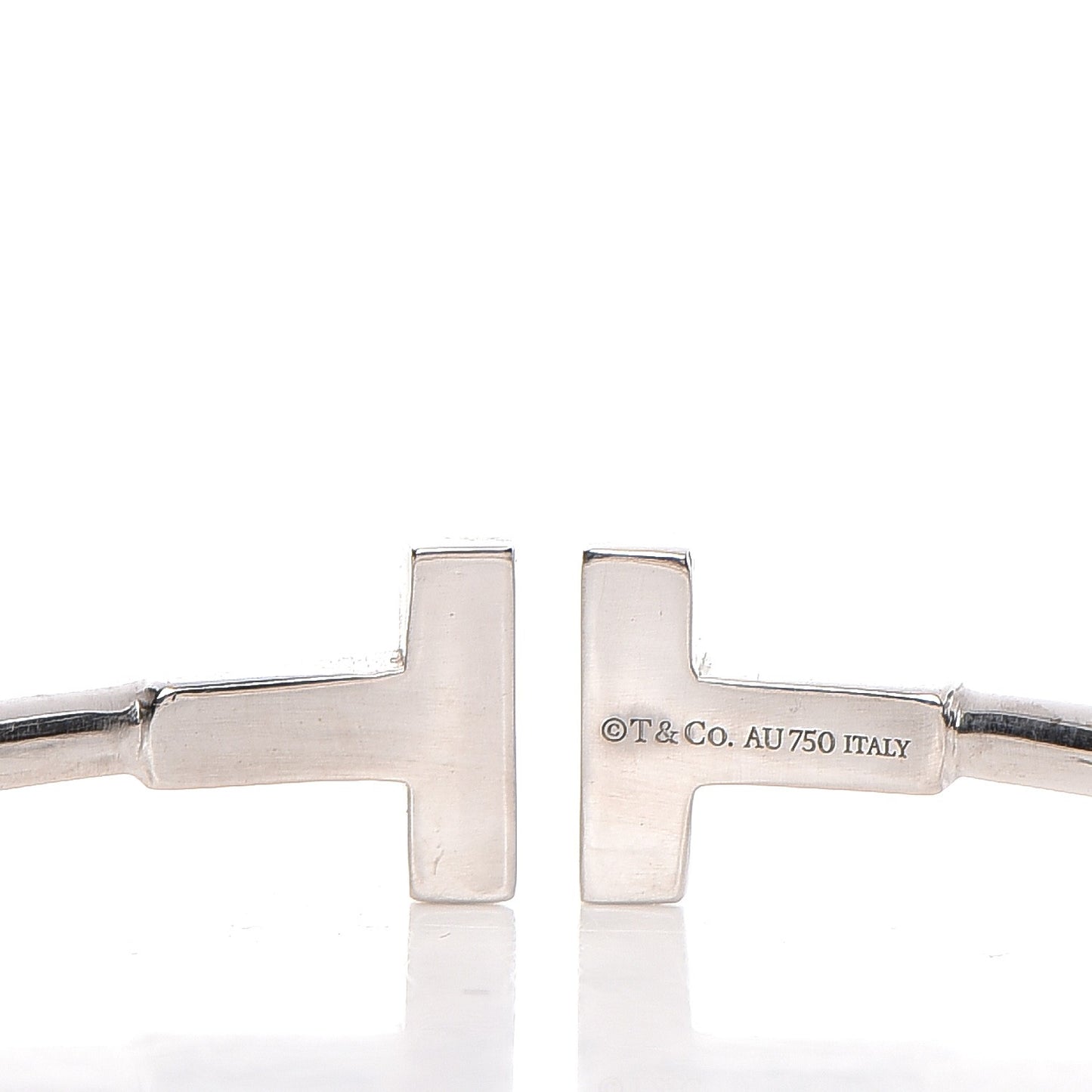 18K White Gold T Wire Bracelet
