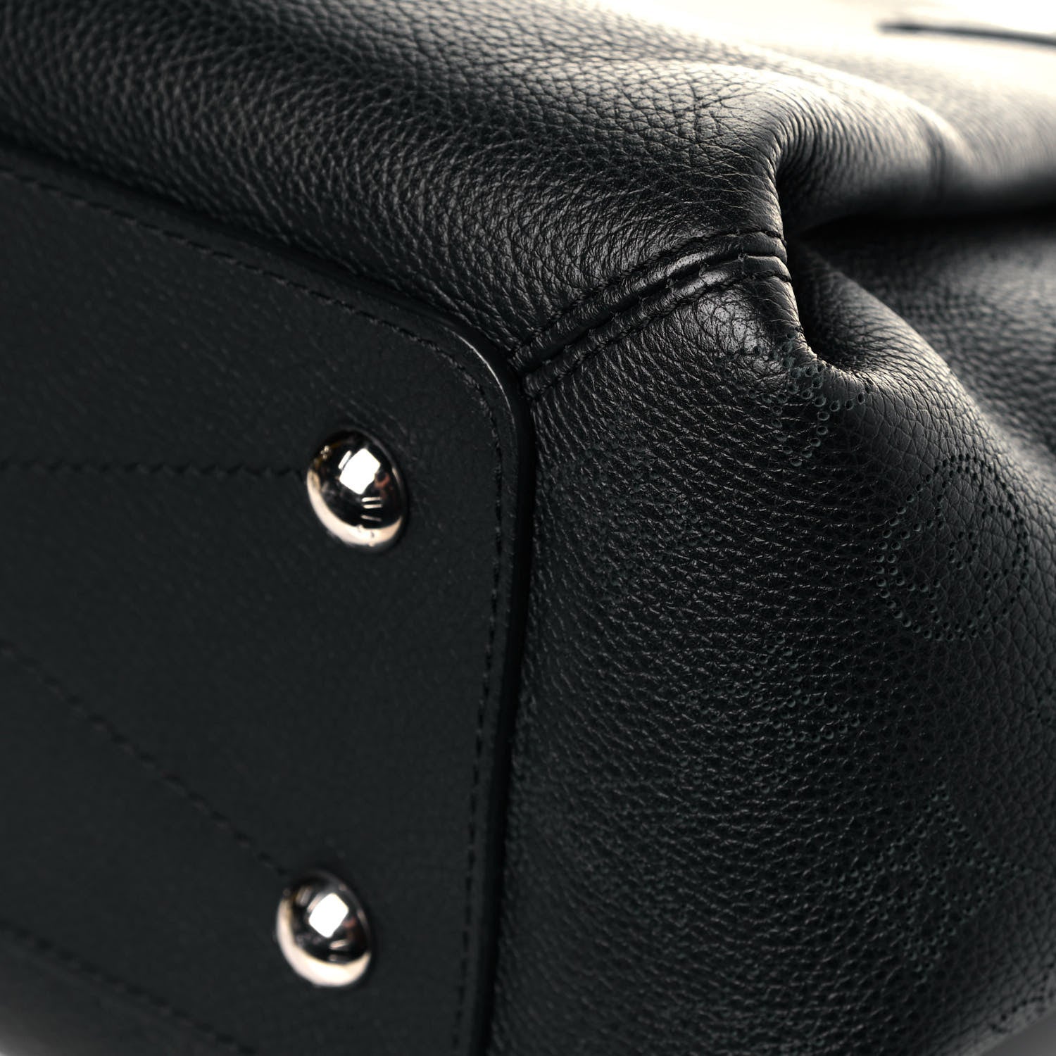 Louis Vuitton Mahina Haumea Black 11 of 11