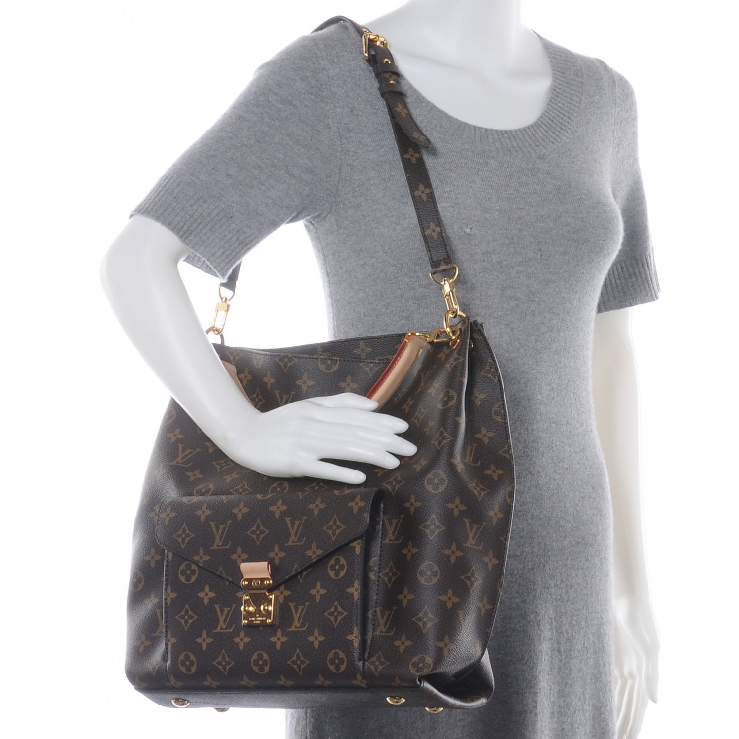 Louis Vuitton Monogram Metis 2 of 8