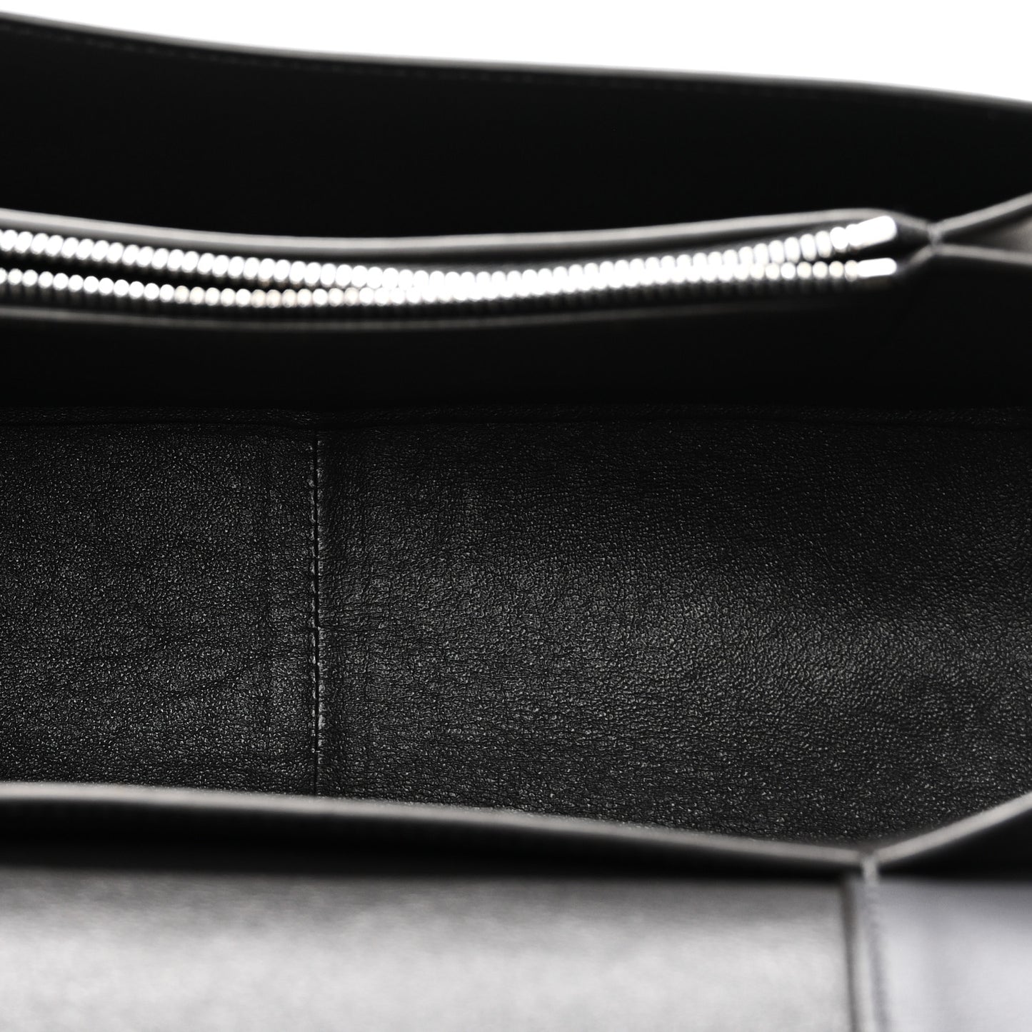 Shiny Smooth Calfskin Medium Frame Shoulder Bag Liquorice Antique Rose