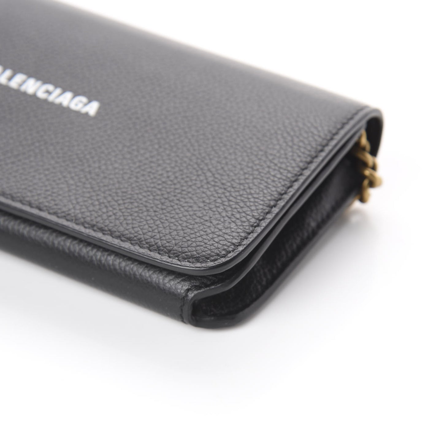 Grained Calfskin Logo Cash Continental Wallet on Chain Black White