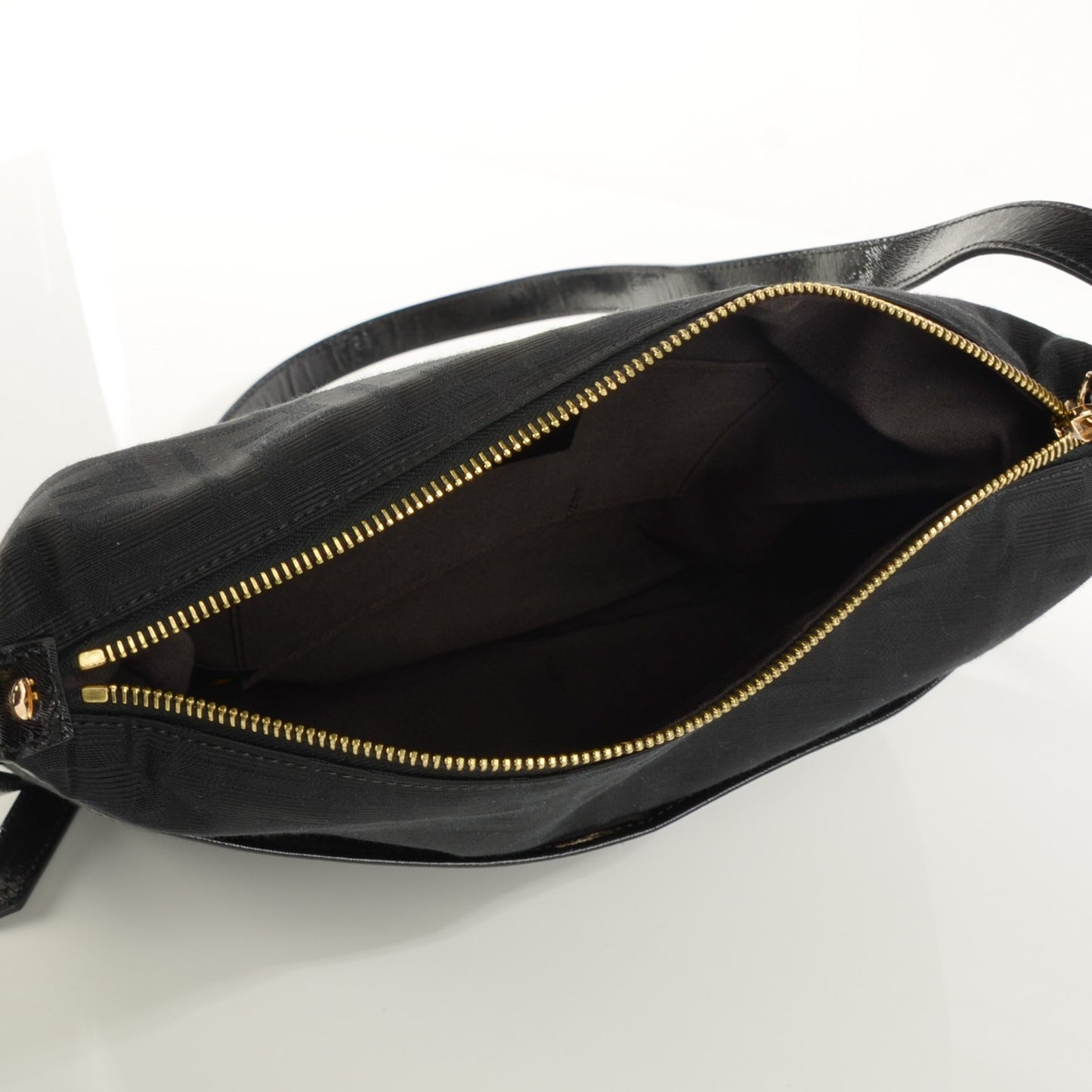 Zucca Chef Crossbody Bag Black