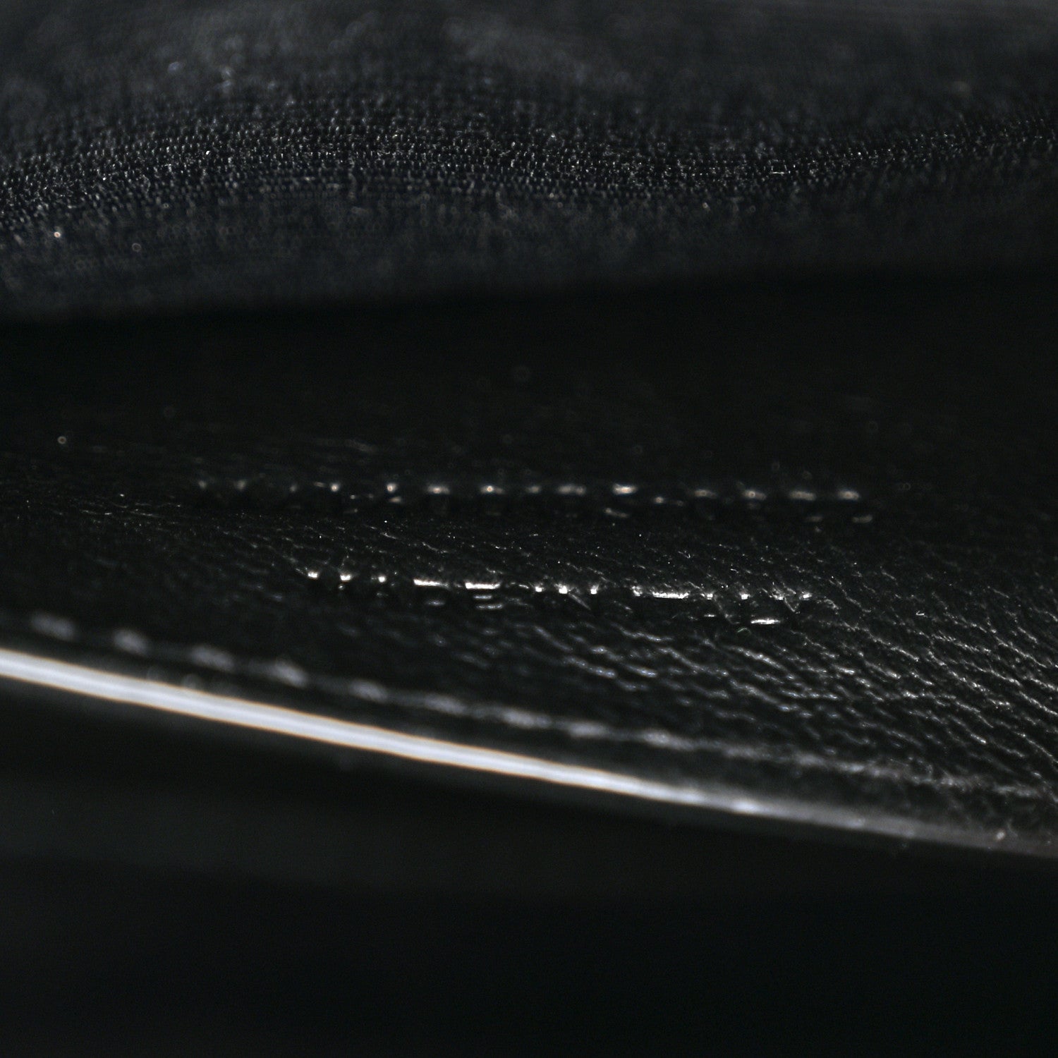 Saint Laurent Grain De Poudre Textured Mixed Matelasse Triquilt Medium Monogram Monochrome Satchel Black 7 of 10