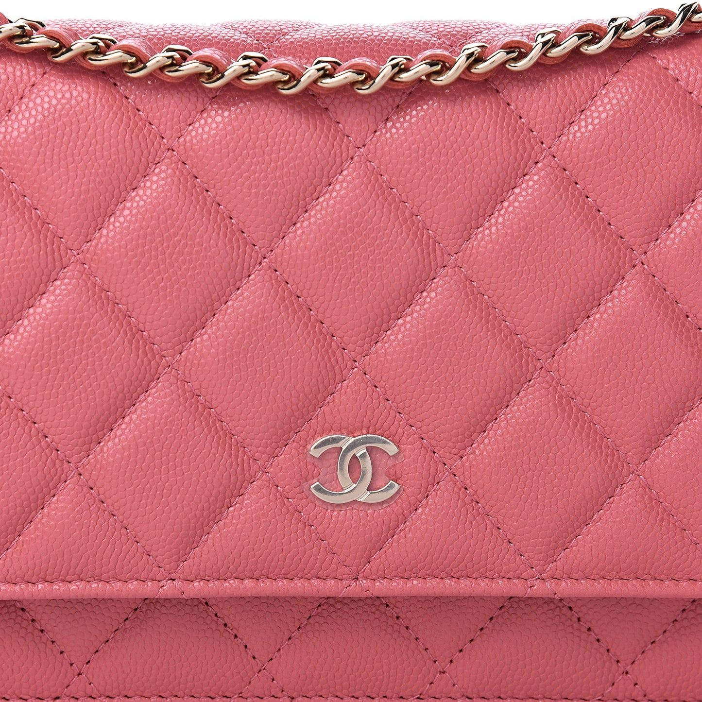 Caviar Quilted Wallet on Chain WOC Pink