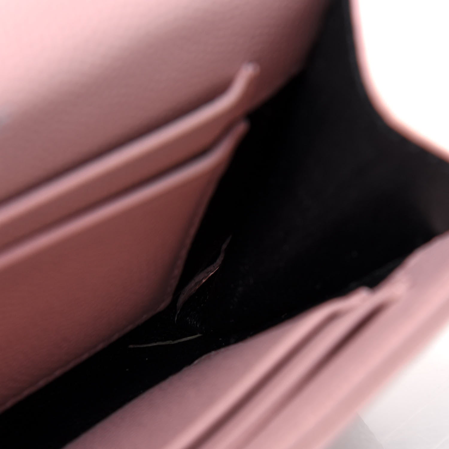 Saint Laurent Grain De Poudre Matelasse Chevron Small Monogram Envelope Wallet Pale Pink 11 of 13