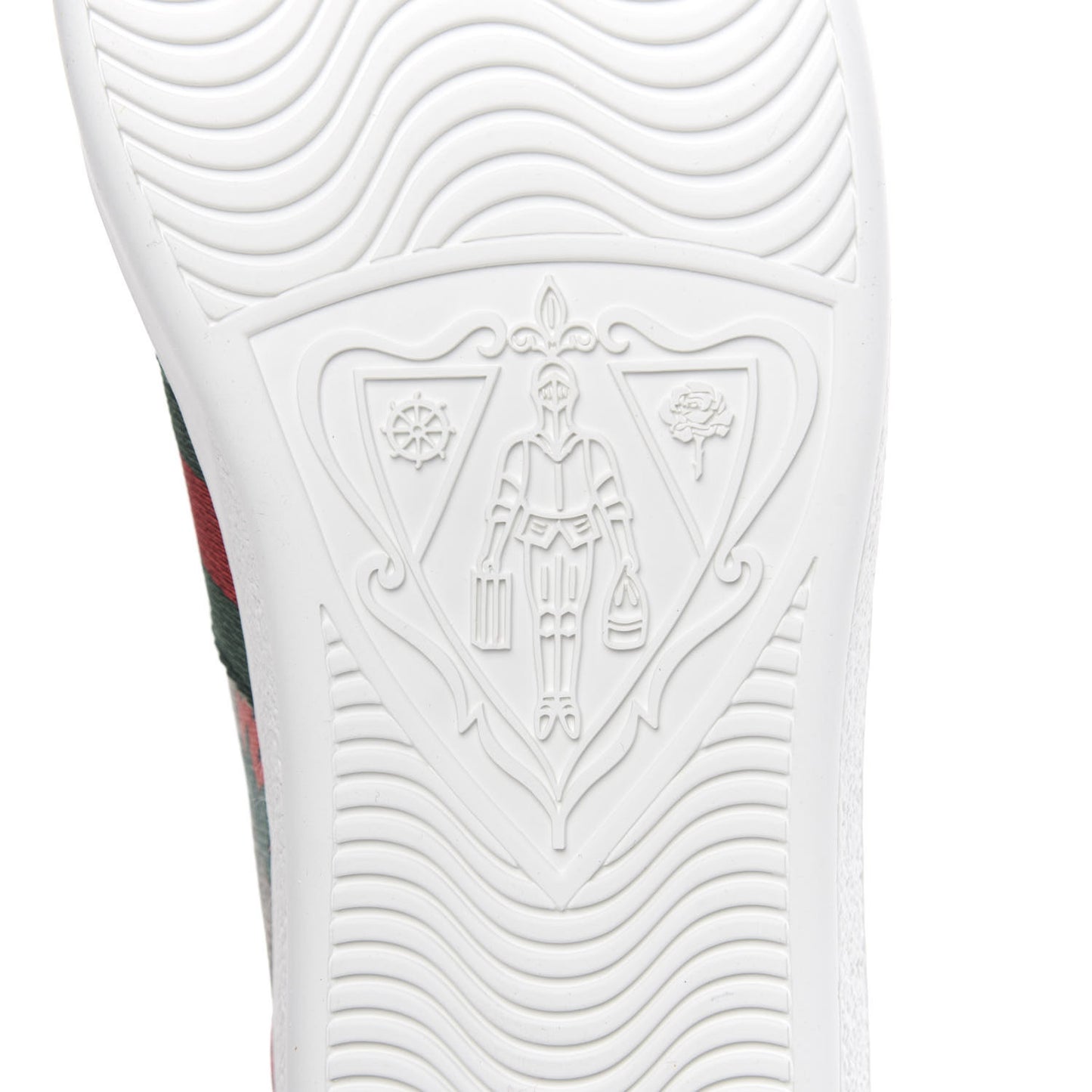 GG Supreme Monogram Strawberry Web Womens Ace Sneakers 39 Beige Multicolor Red Green