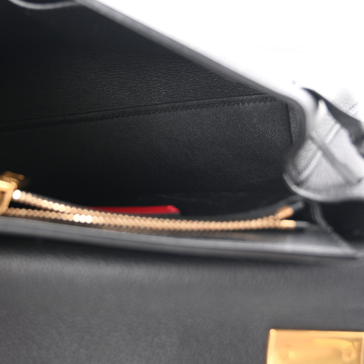 Valentino Garavani Pebbled Calfskin Small VRing Chain Shoulder Bag Black 5 of 9