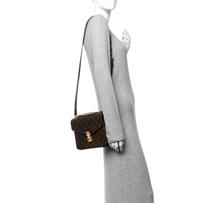 Louis Vuitton Monogram Pochette Metis 2 of 10