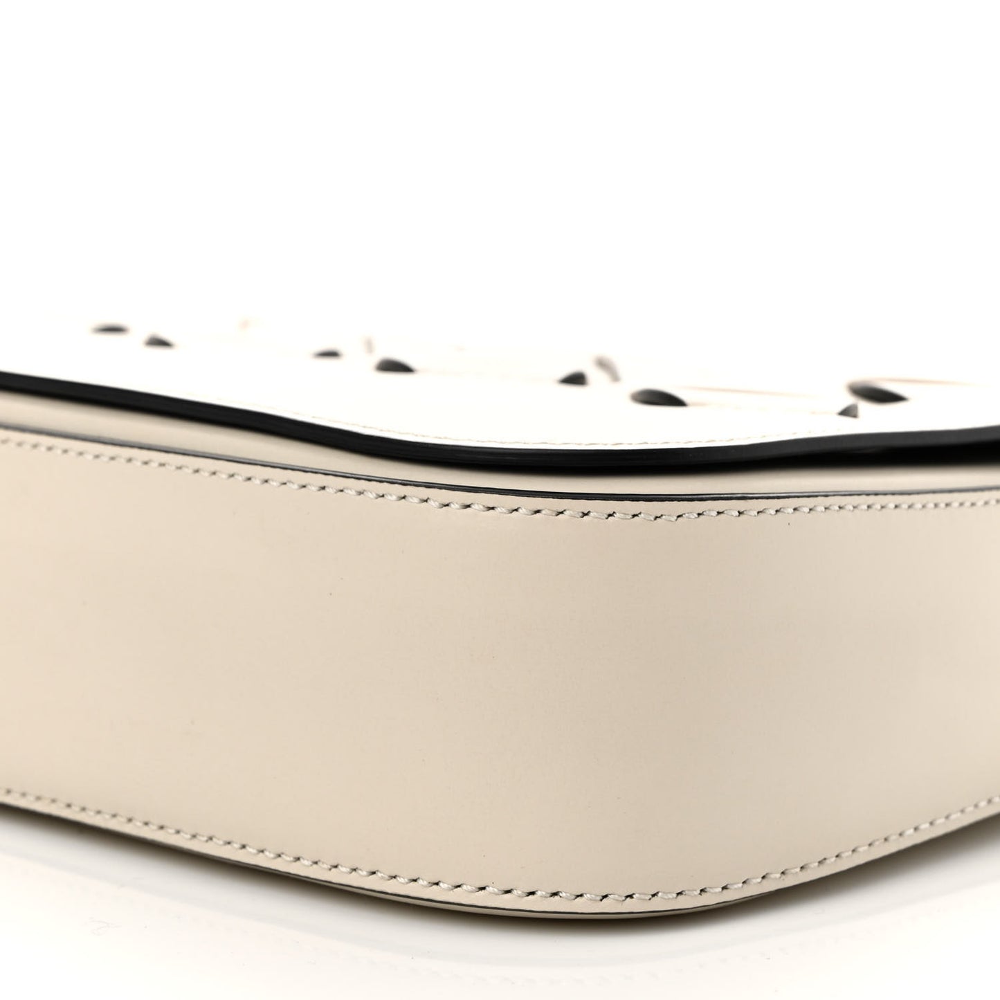 Vitello Intreccio Tress Shoulder Bag White Black