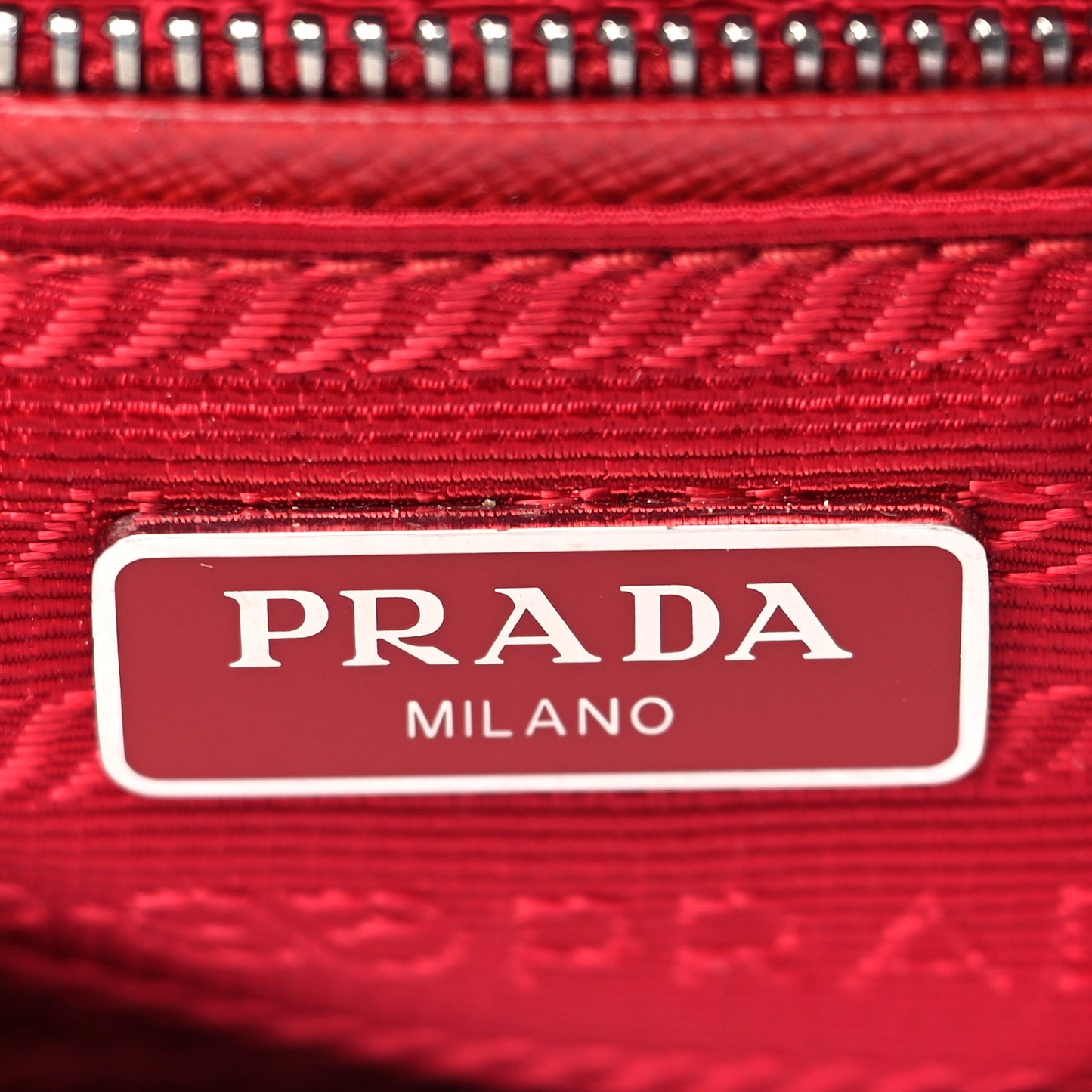 Nylon Tessuto Impuntu Quilted Crossbody Bag Rosso