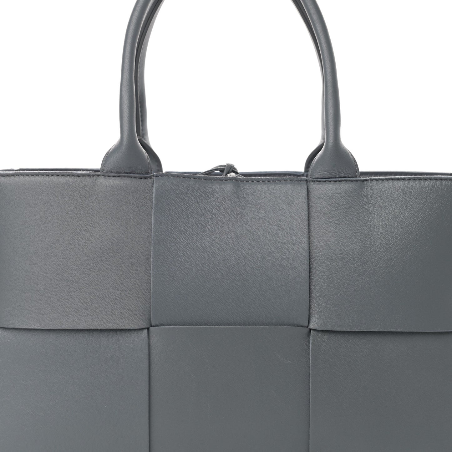 Nappa Maxi Intrecciato Small Arco Tote Thunder