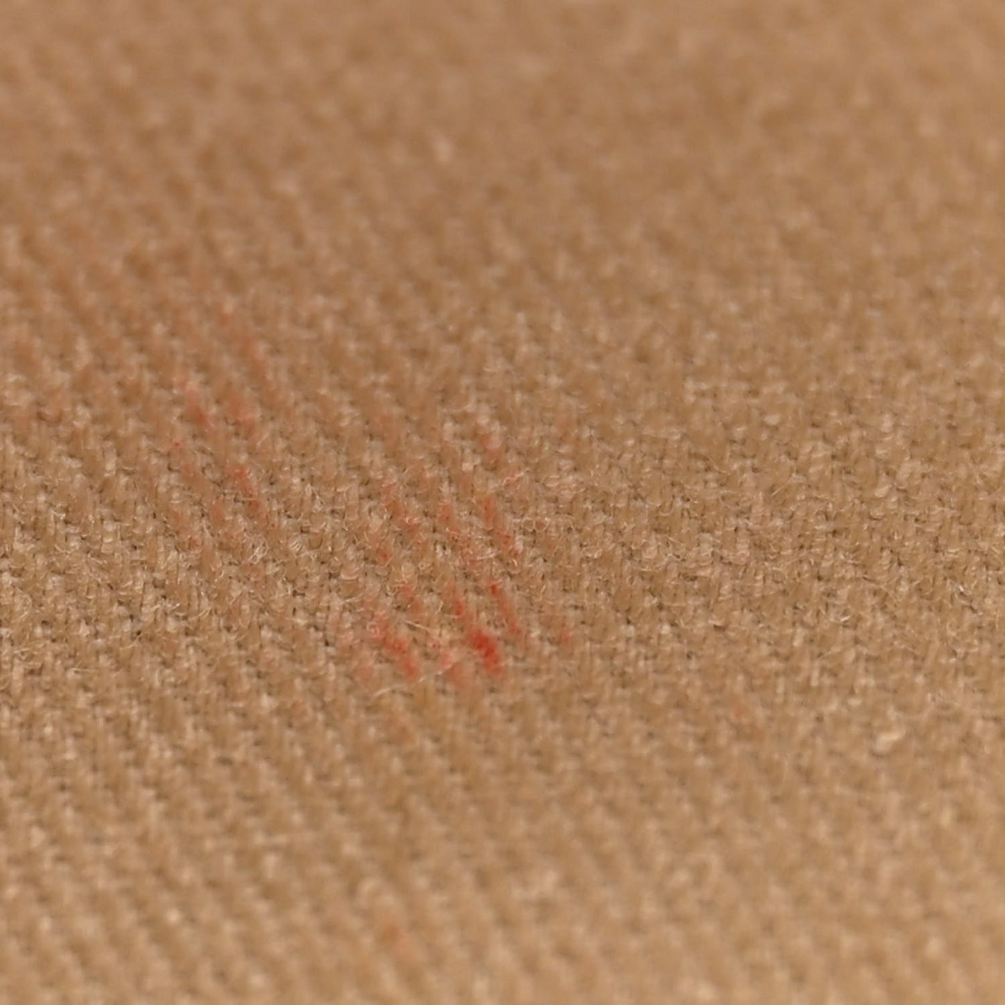 Vitello Rockstud Tote Deep Cyclamin