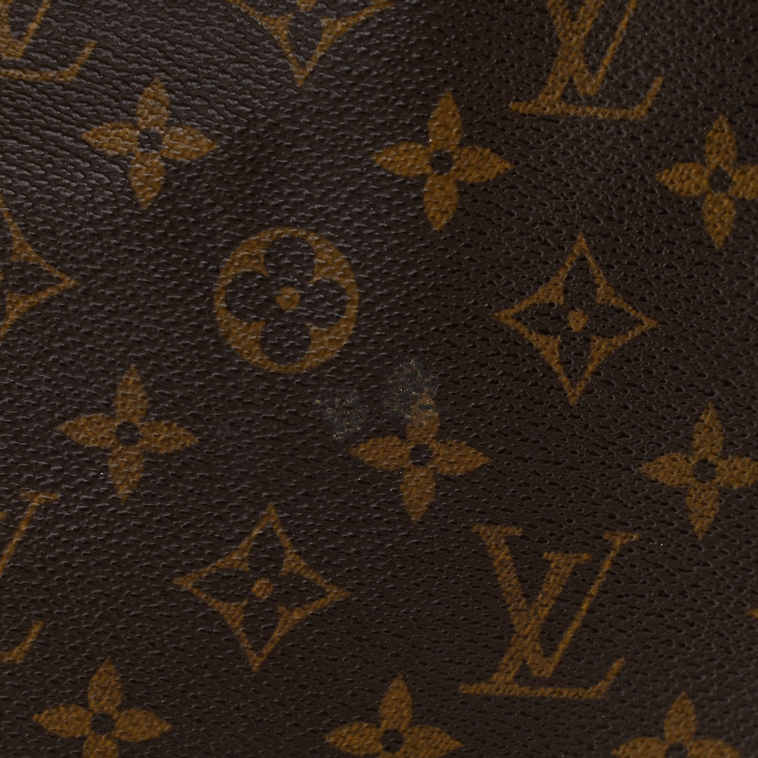 Louis Vuitton Monogram Kalahari GM 15 of 15