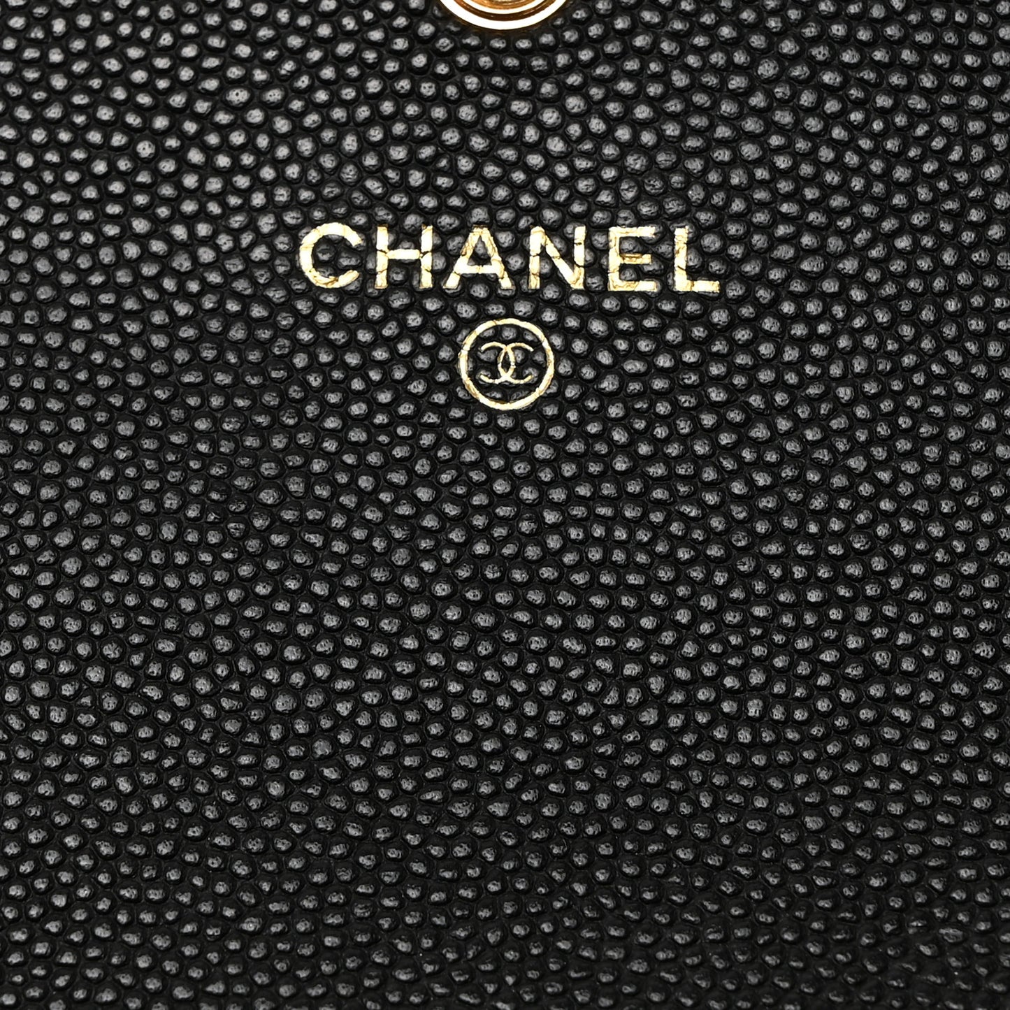 Caviar Quilted Textured CC Flap Wallet Black