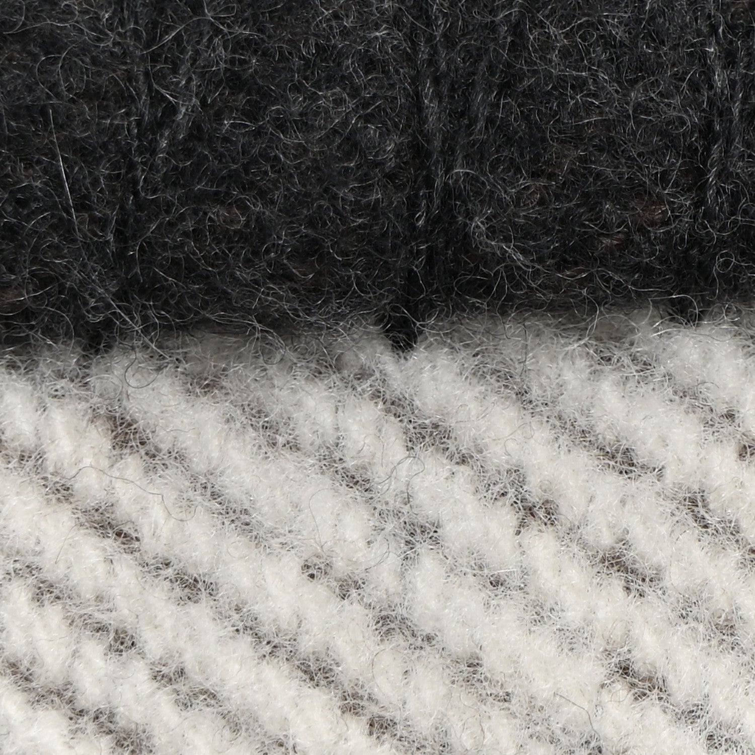 Hermes Wool Cashmere Signature Avalon Blanket Ecru Gris Fonce 5 of 5