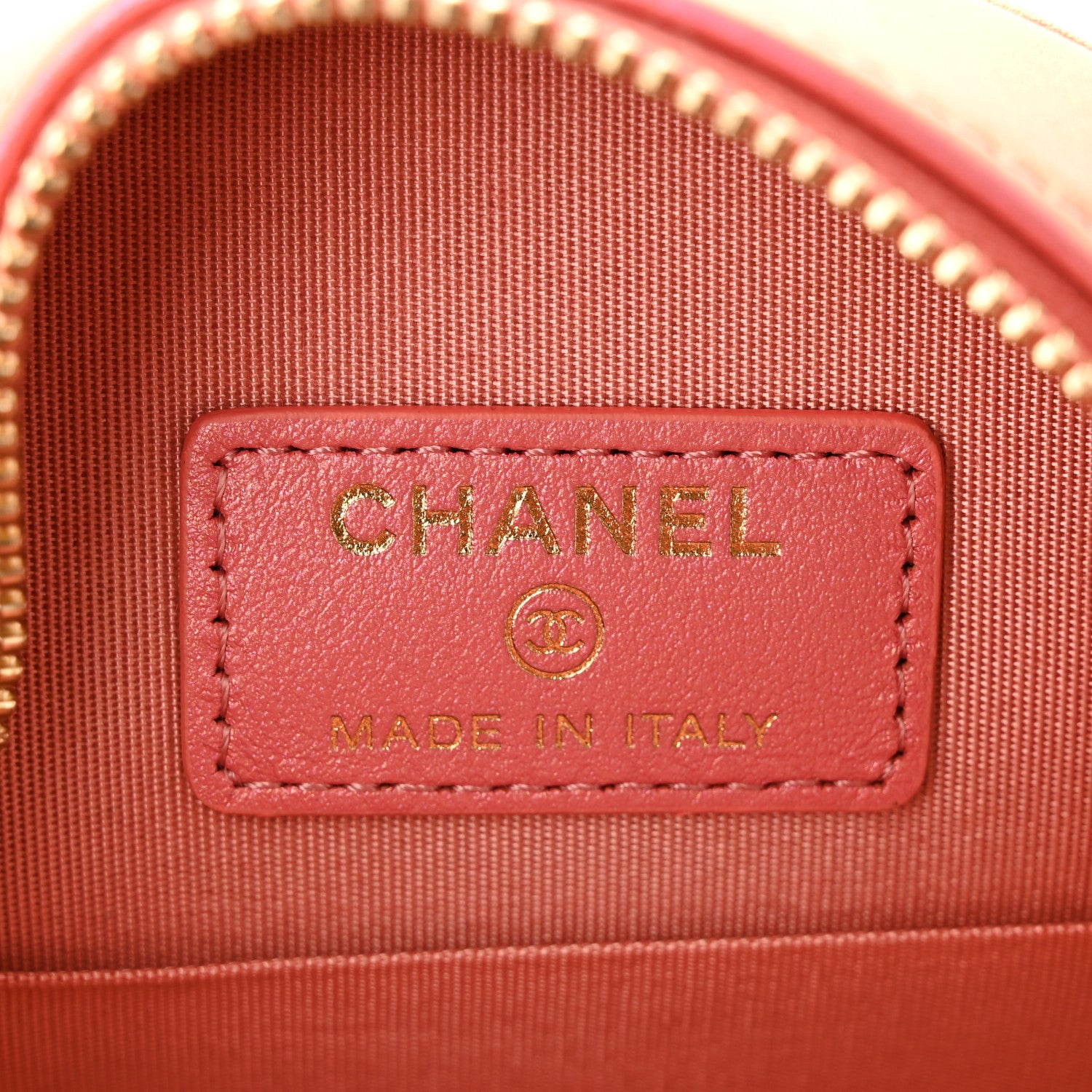 Chanel Iridescent Calfskin Quilted Chanel 19 Round Clutch With Chain Pink 6 of 10