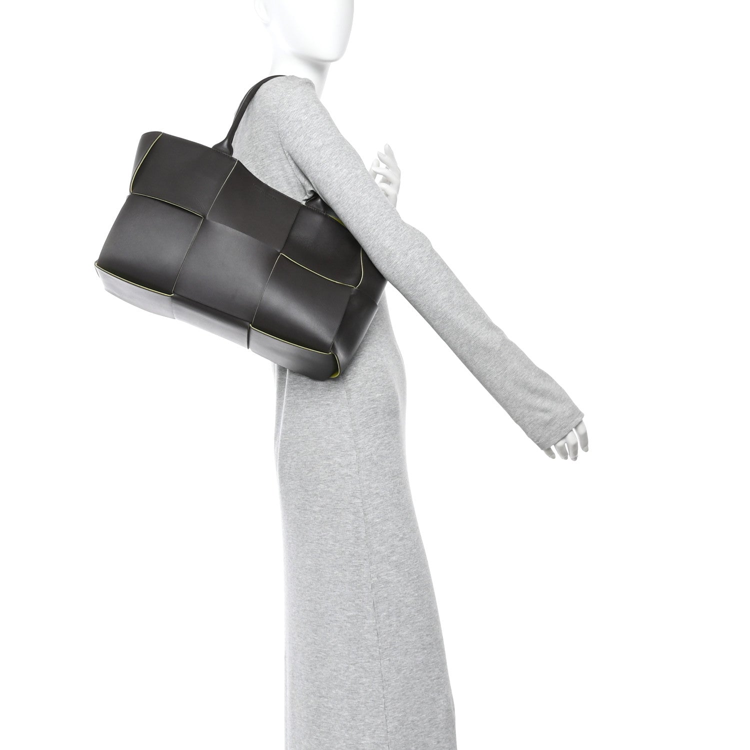 Bottega Veneta Nappa Maxi Intrecciato Medium Arco Tote Fondant