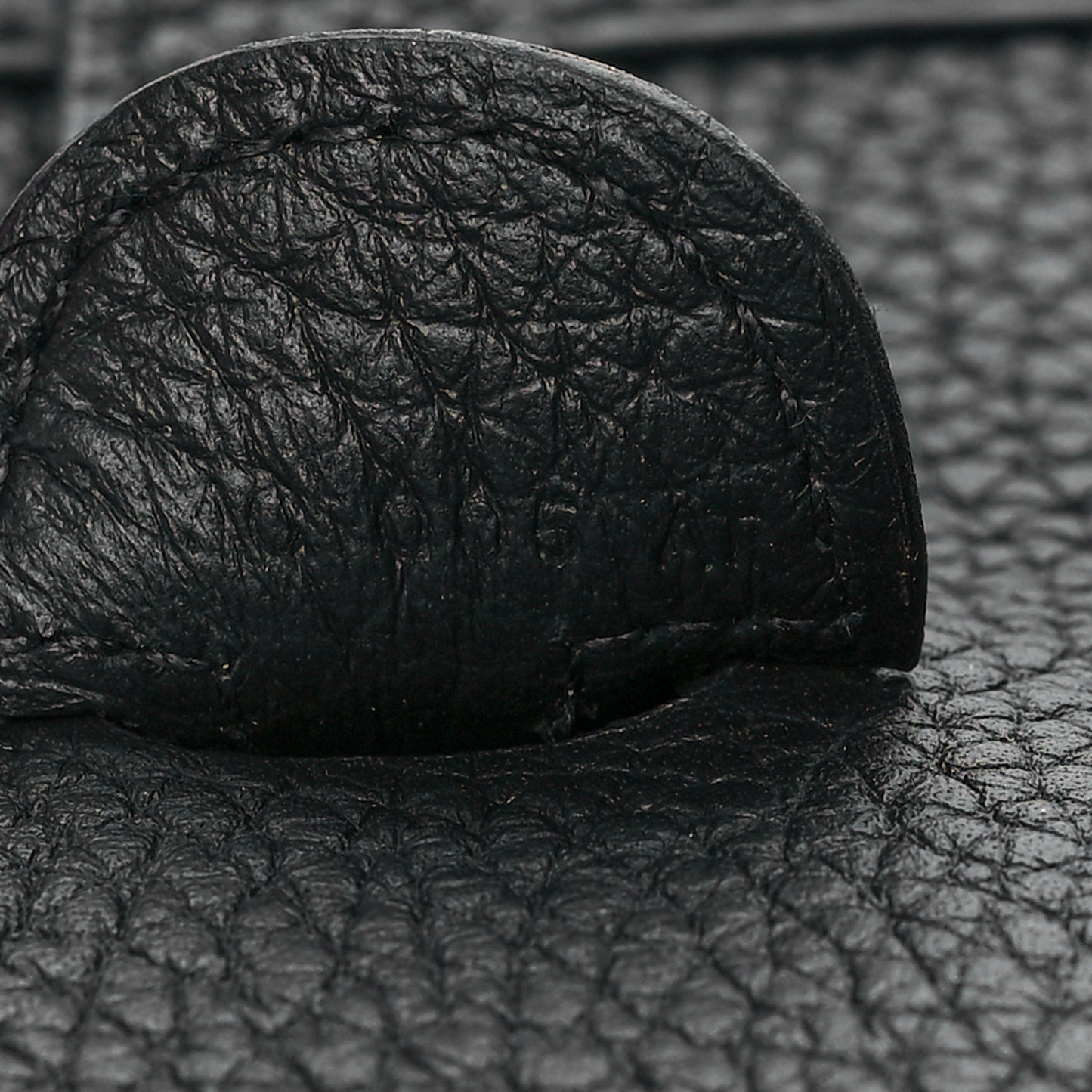 Taurillon Clemence Evelyne III PM Black