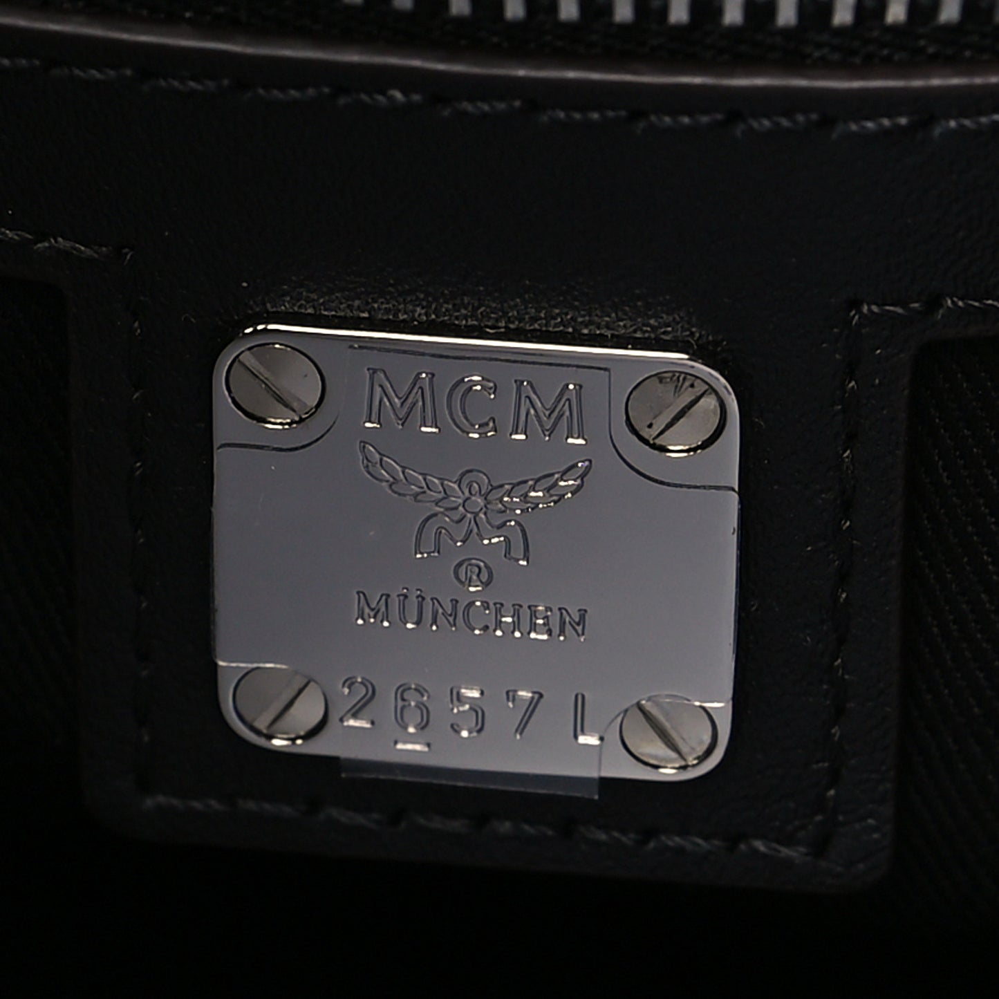 Calfskin Ottomar Medium Klara Hobo Black