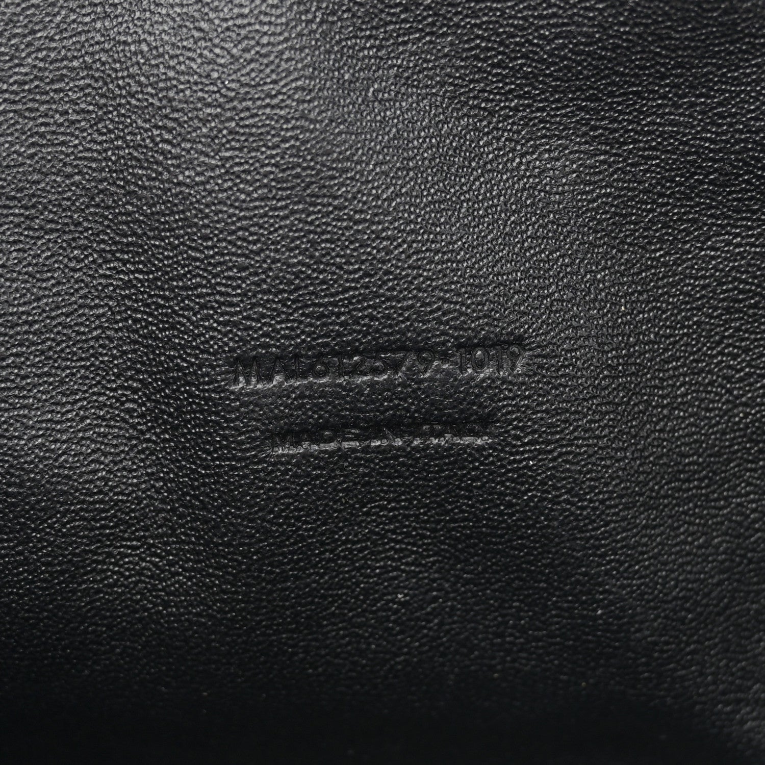 Saint Laurent Grain De Poudre Matelasse Monogram Mini Lou Camera Bag Marble Pink 7 of 10