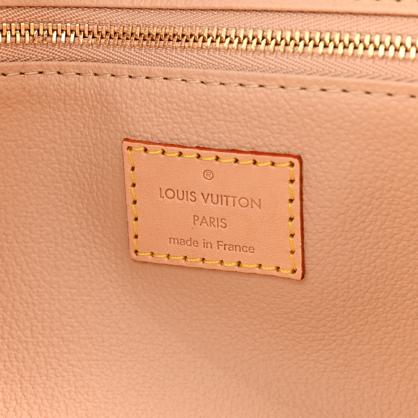 LOUIS VUITTON Monogram Dopp Kit Toilet Pouch