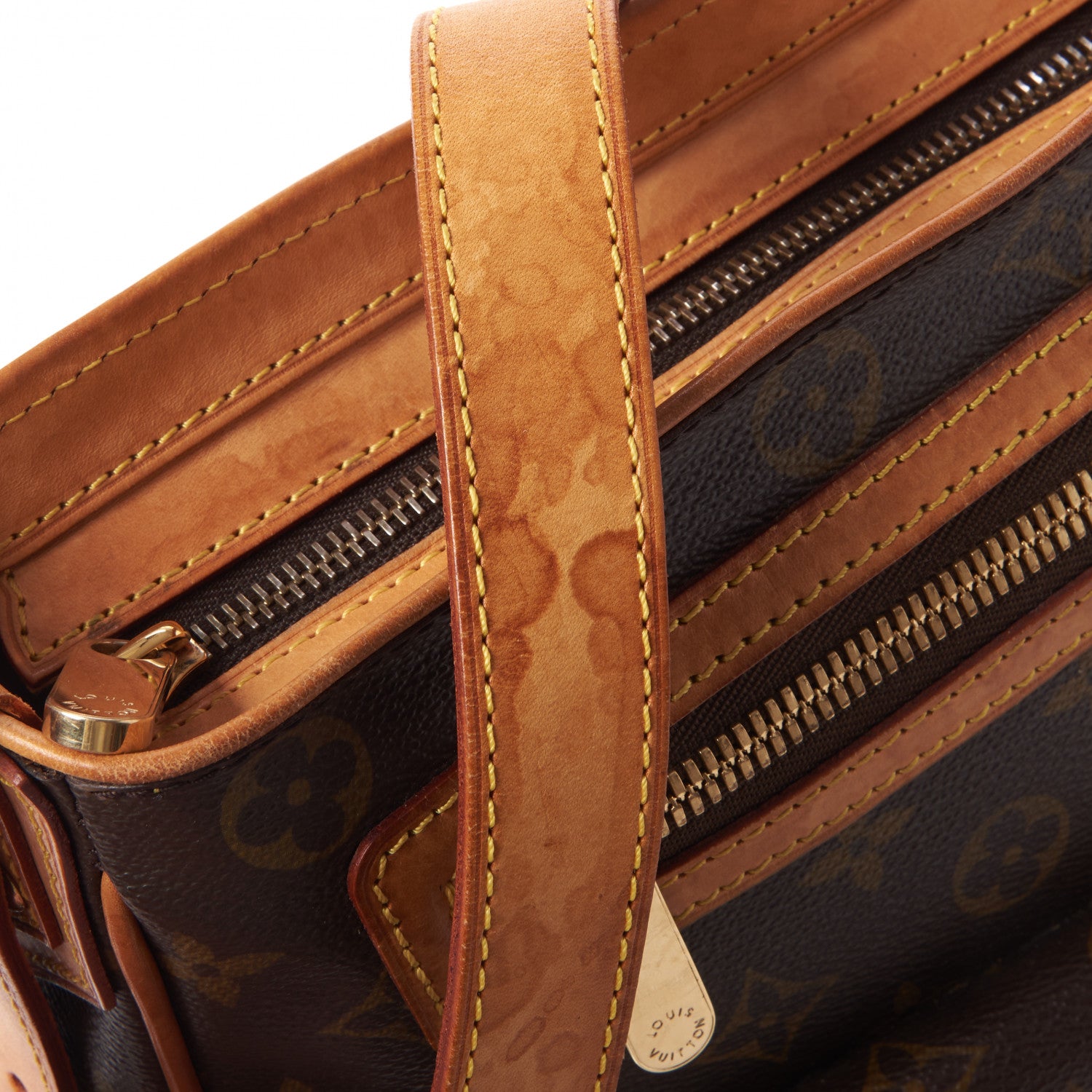 Louis Vuitton Monogram Hudson GM 10 of 10