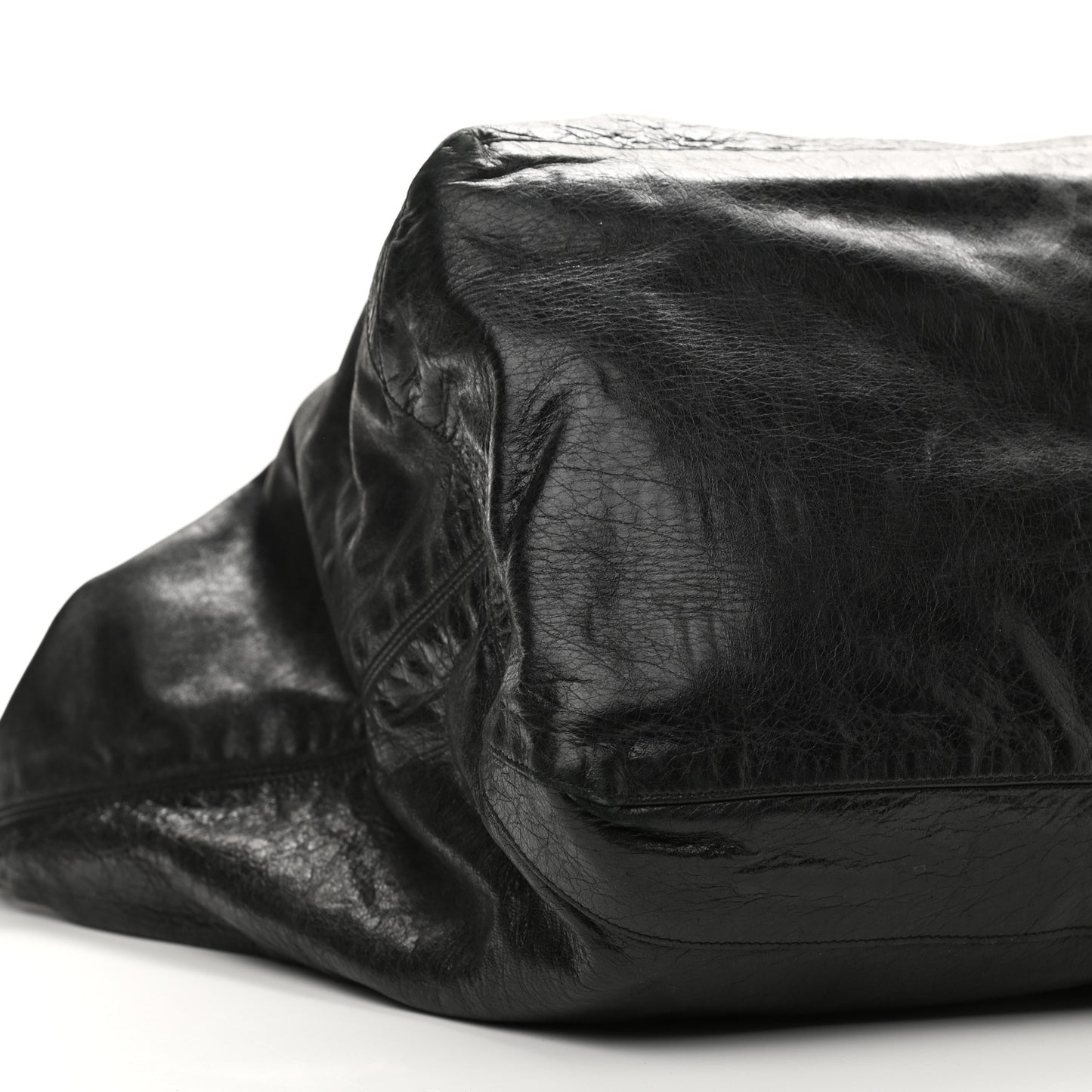 Agneau Classic Hardware Courier Black