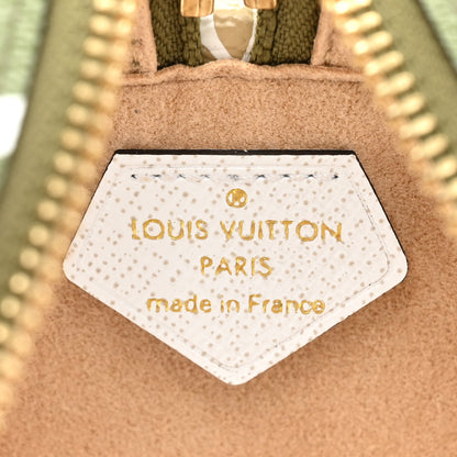Louis Vuitton Monogram Giant Beach Pouch Kaki 6 of 7