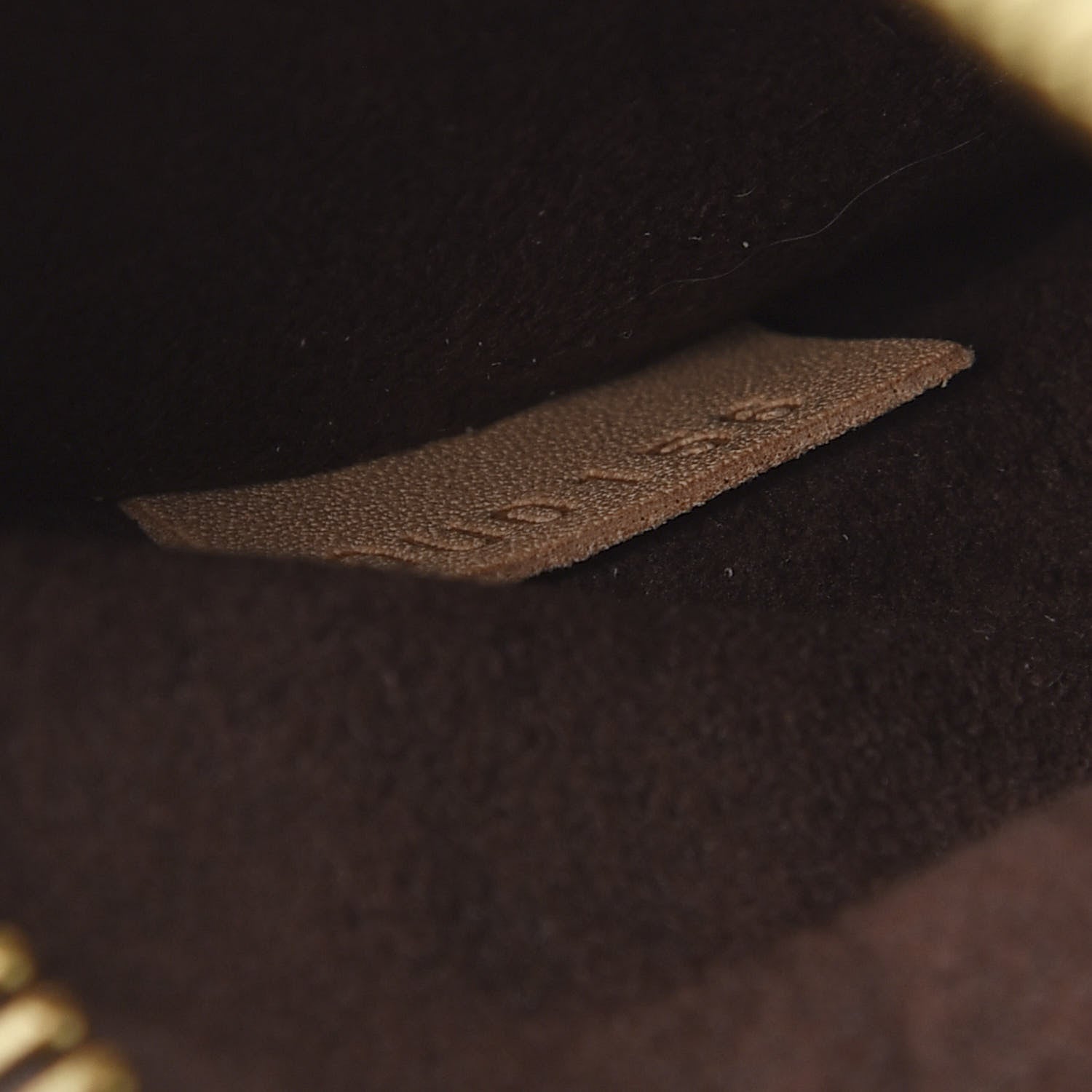 Louis Vuitton Monogram Pochette Metis 9 of 9